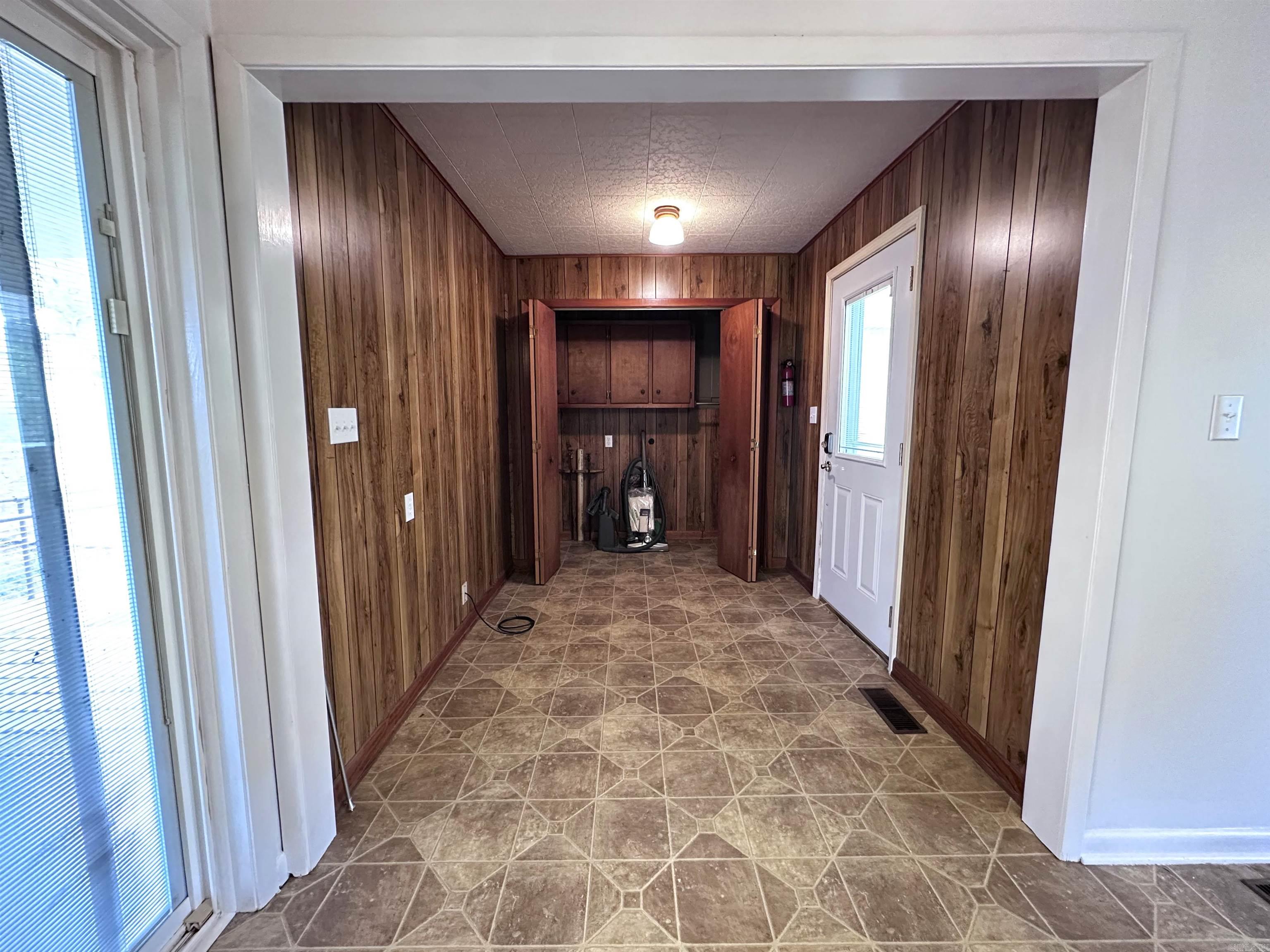 865 N 2nd  Piggott, AR