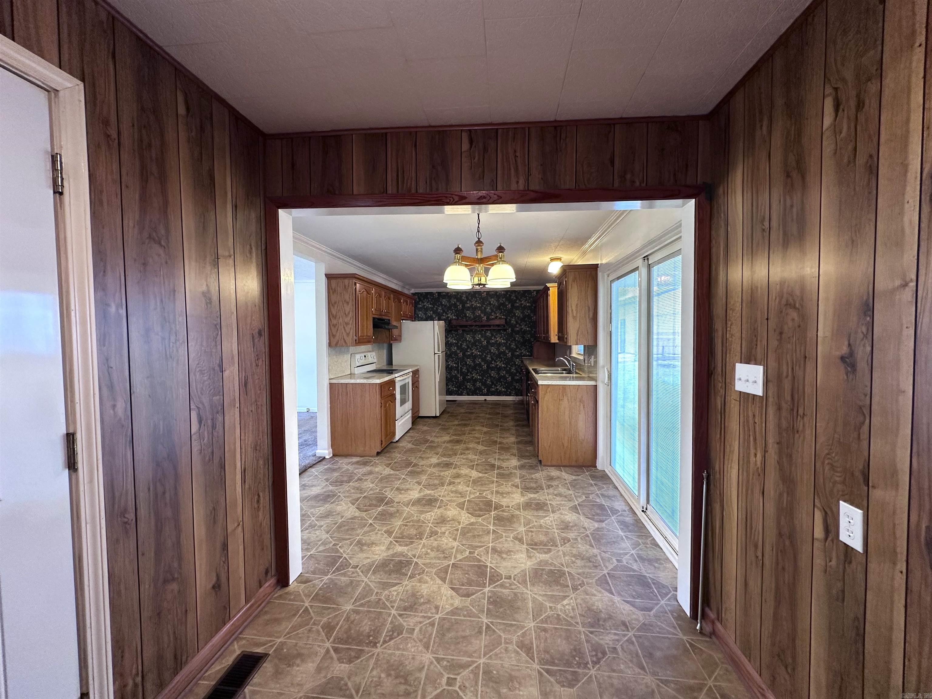 865 N 2nd  Piggott, AR