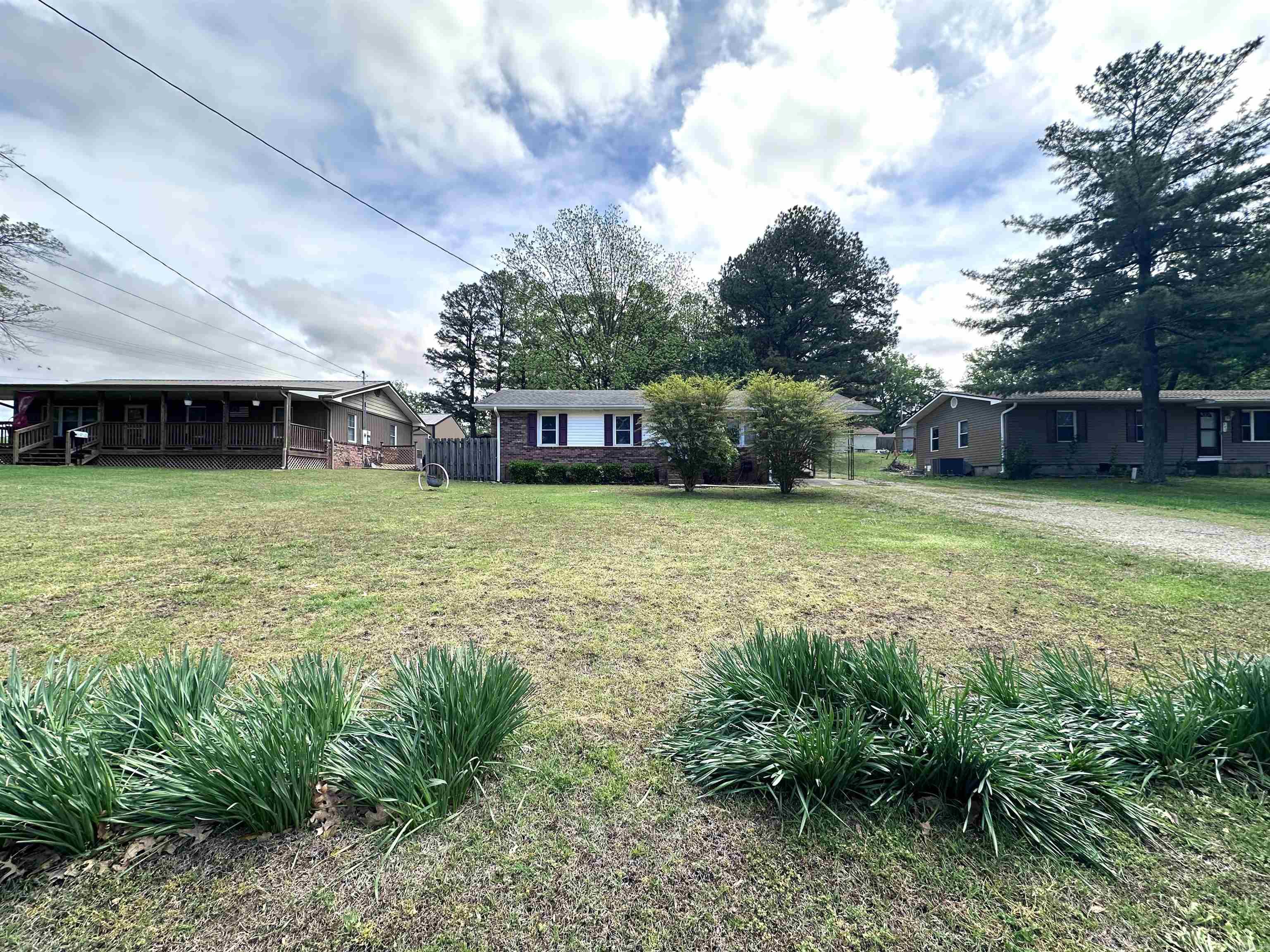 865 N 2nd  Piggott, AR