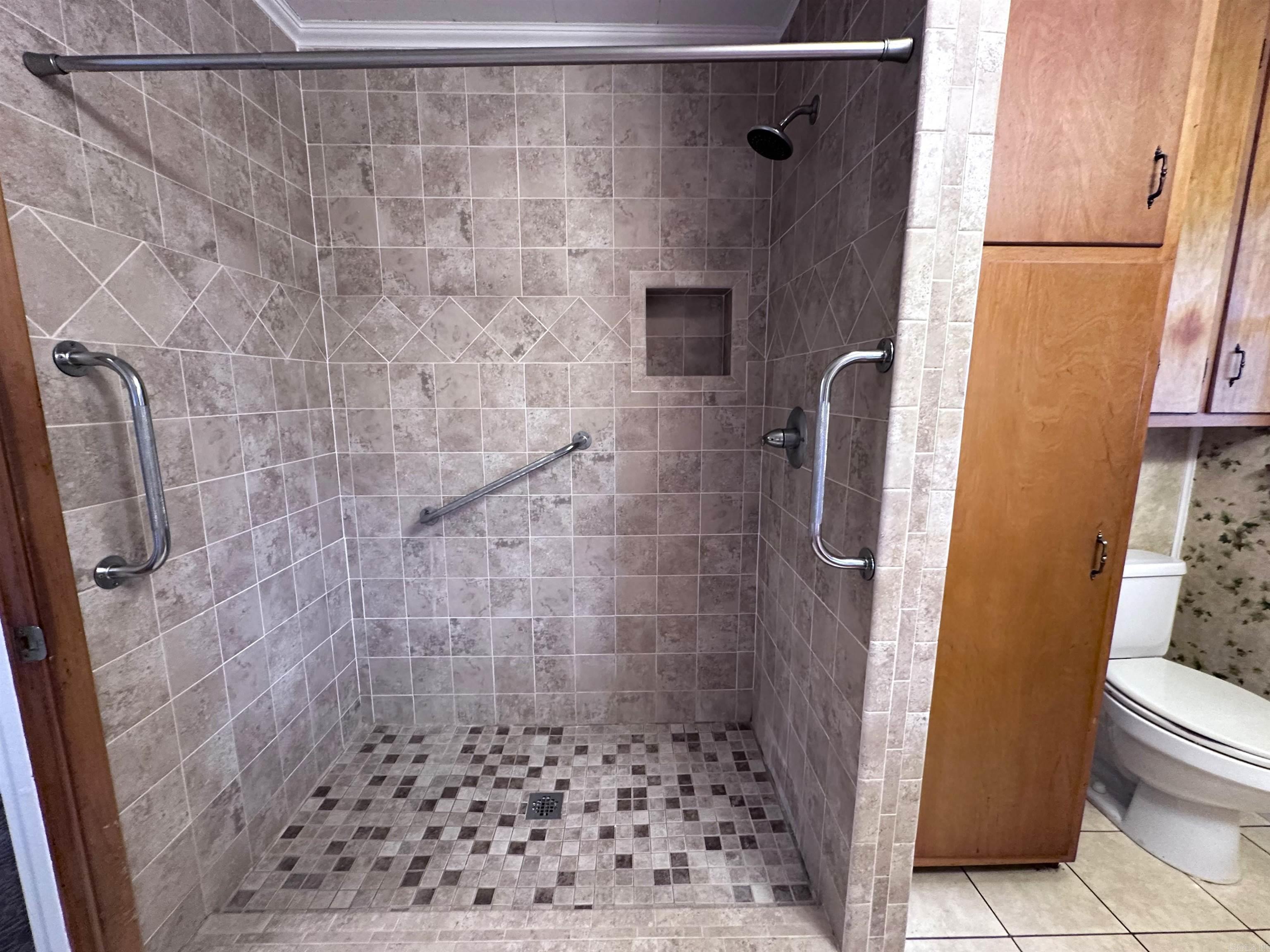 865 N 2nd  Piggott, AR