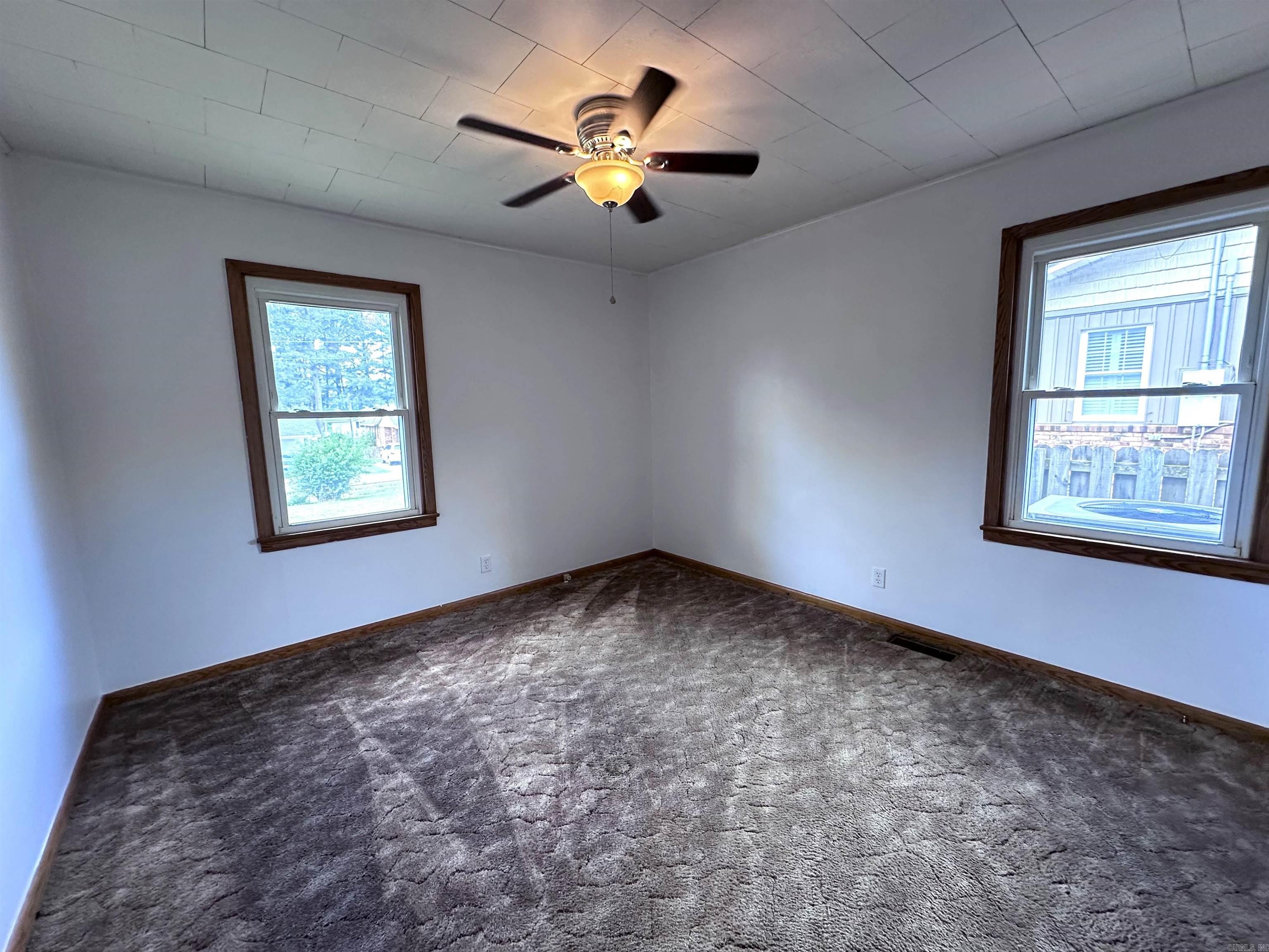 865 N 2nd  Piggott, AR