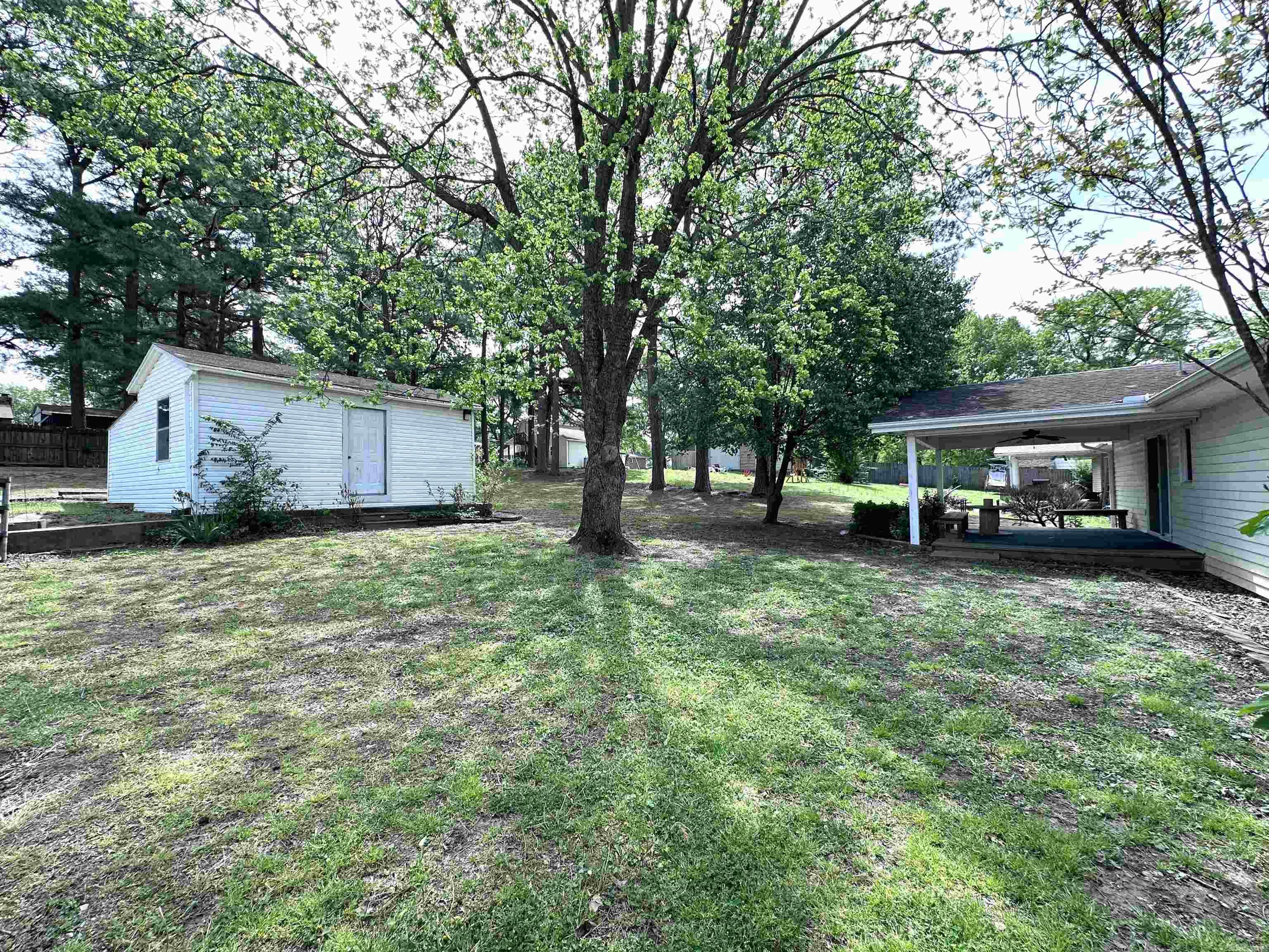 865 N 2nd  Piggott, AR