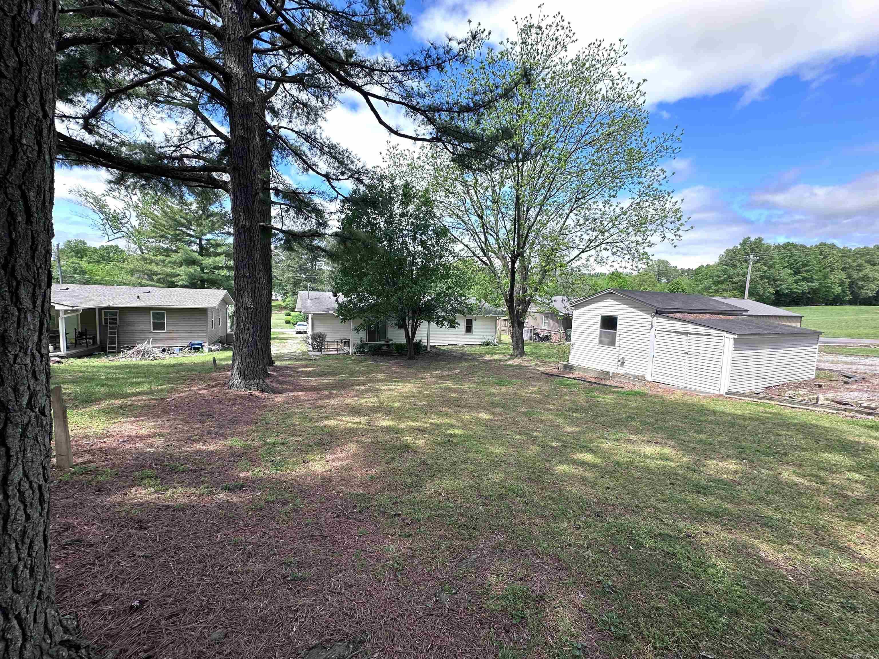 865 N 2nd  Piggott, AR