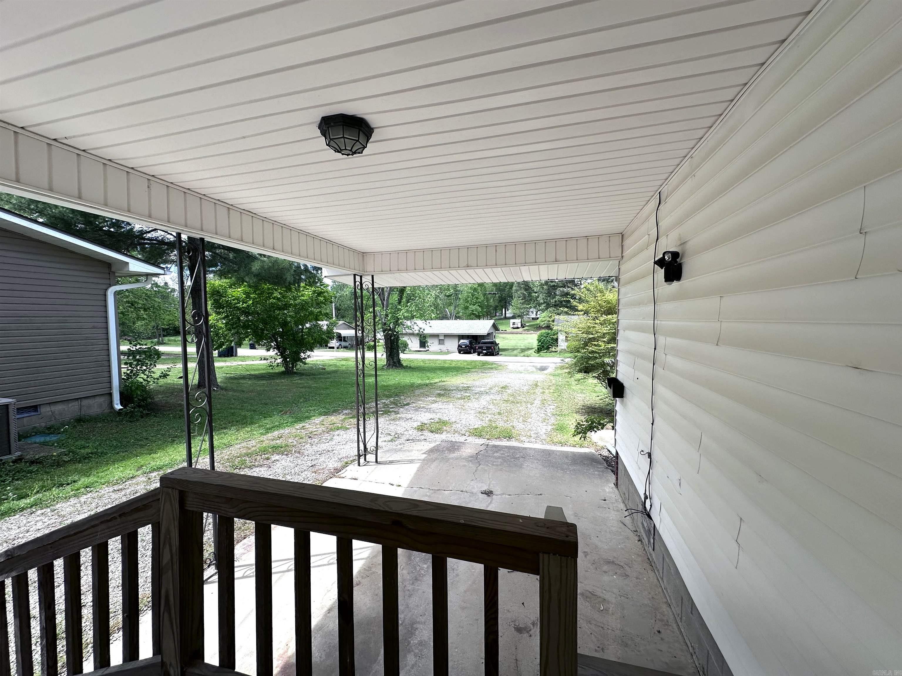 865 N 2nd  Piggott, AR