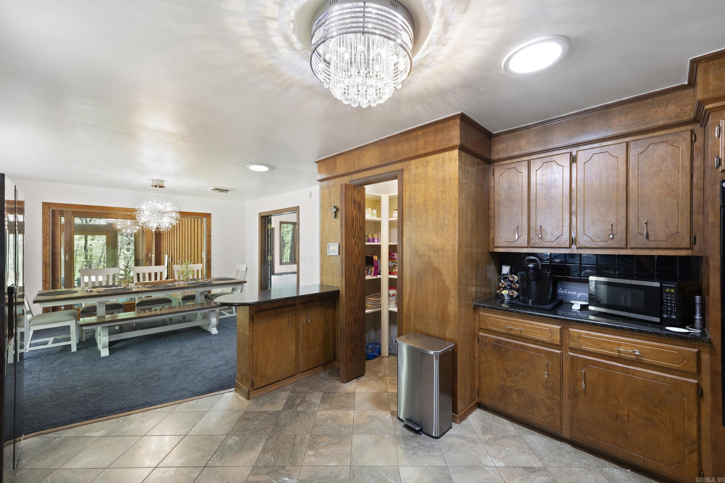 907 Smoke Tree  Dover, AR