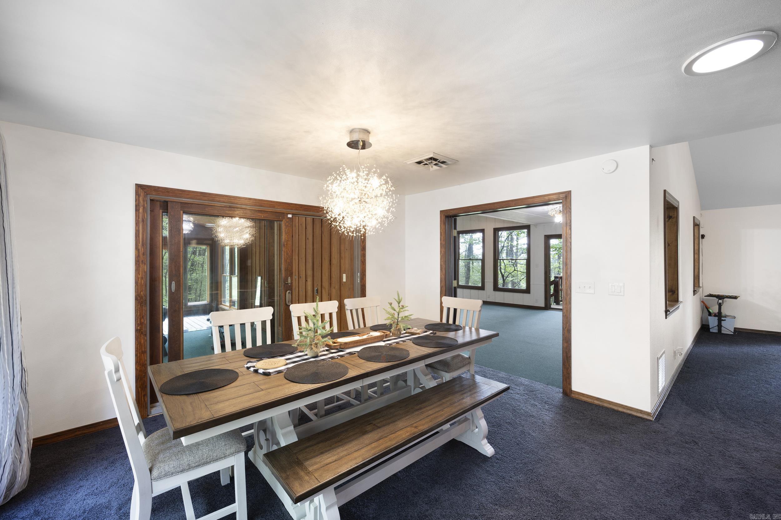 907 Smoke Tree  Dover, AR