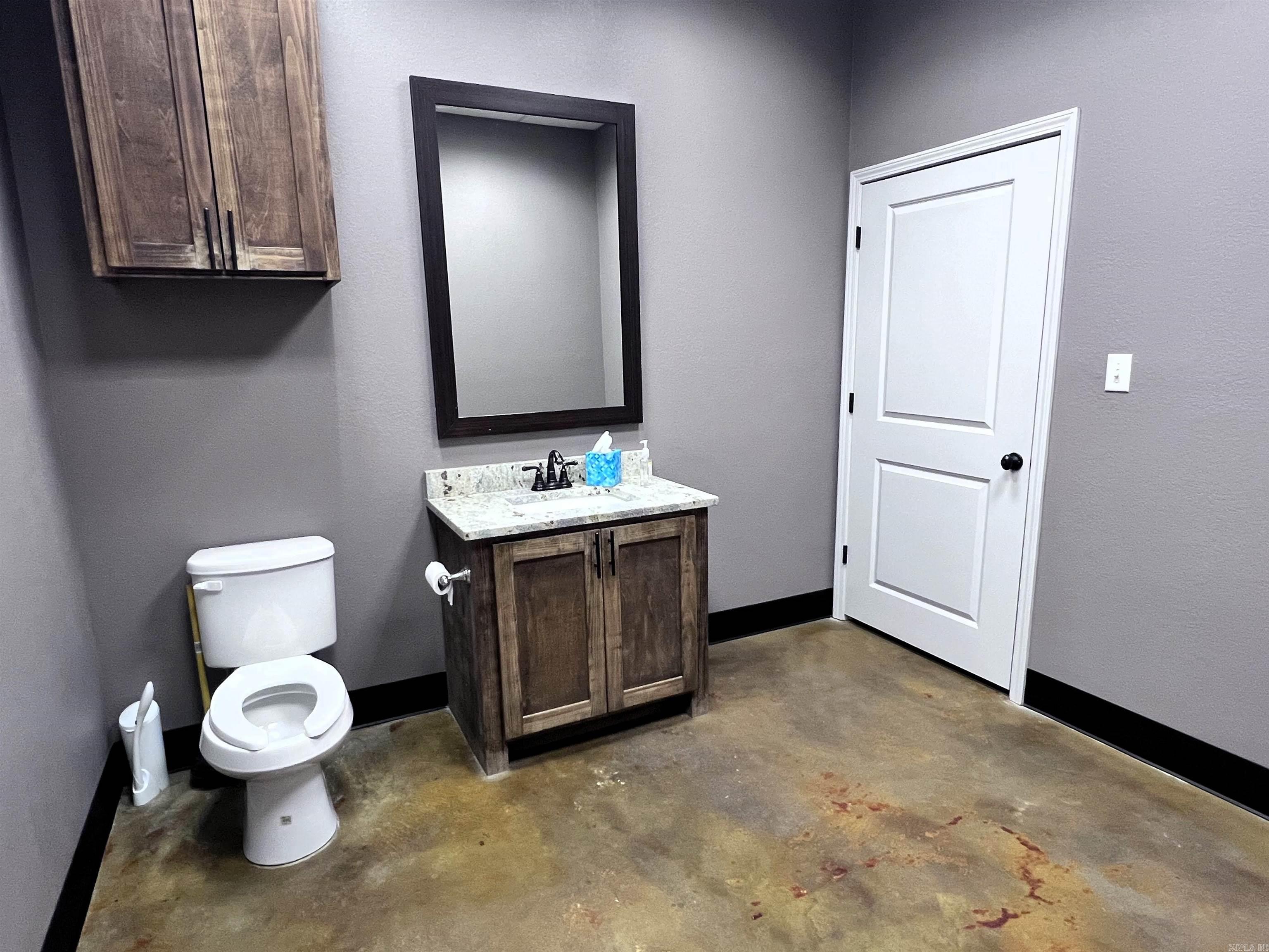 1633 Beebe Capps  Searcy, AR