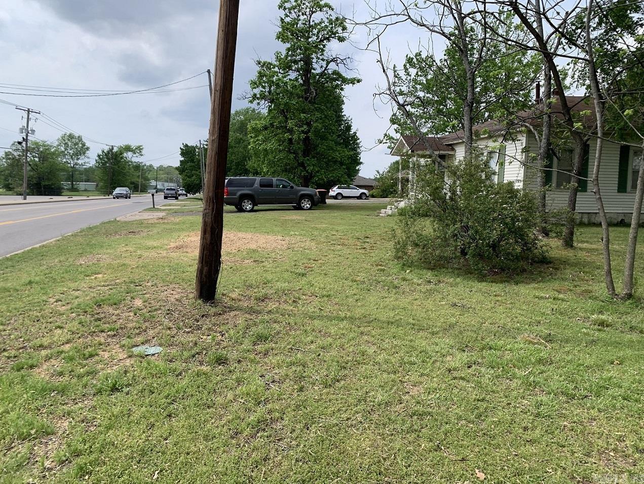 1315 E 16th  Russellville, AR