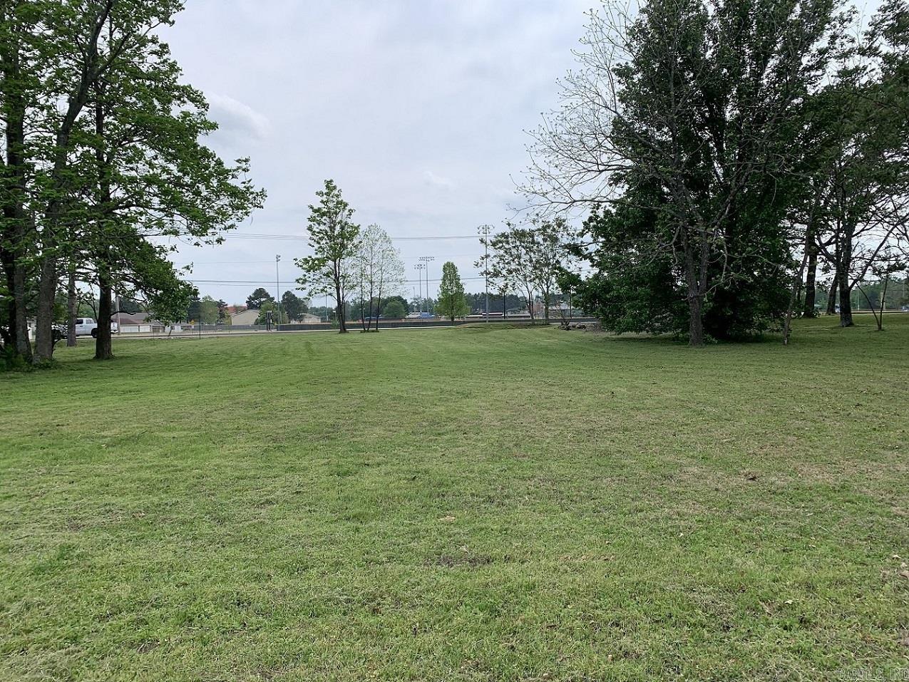 1315 E 16th  Russellville, AR