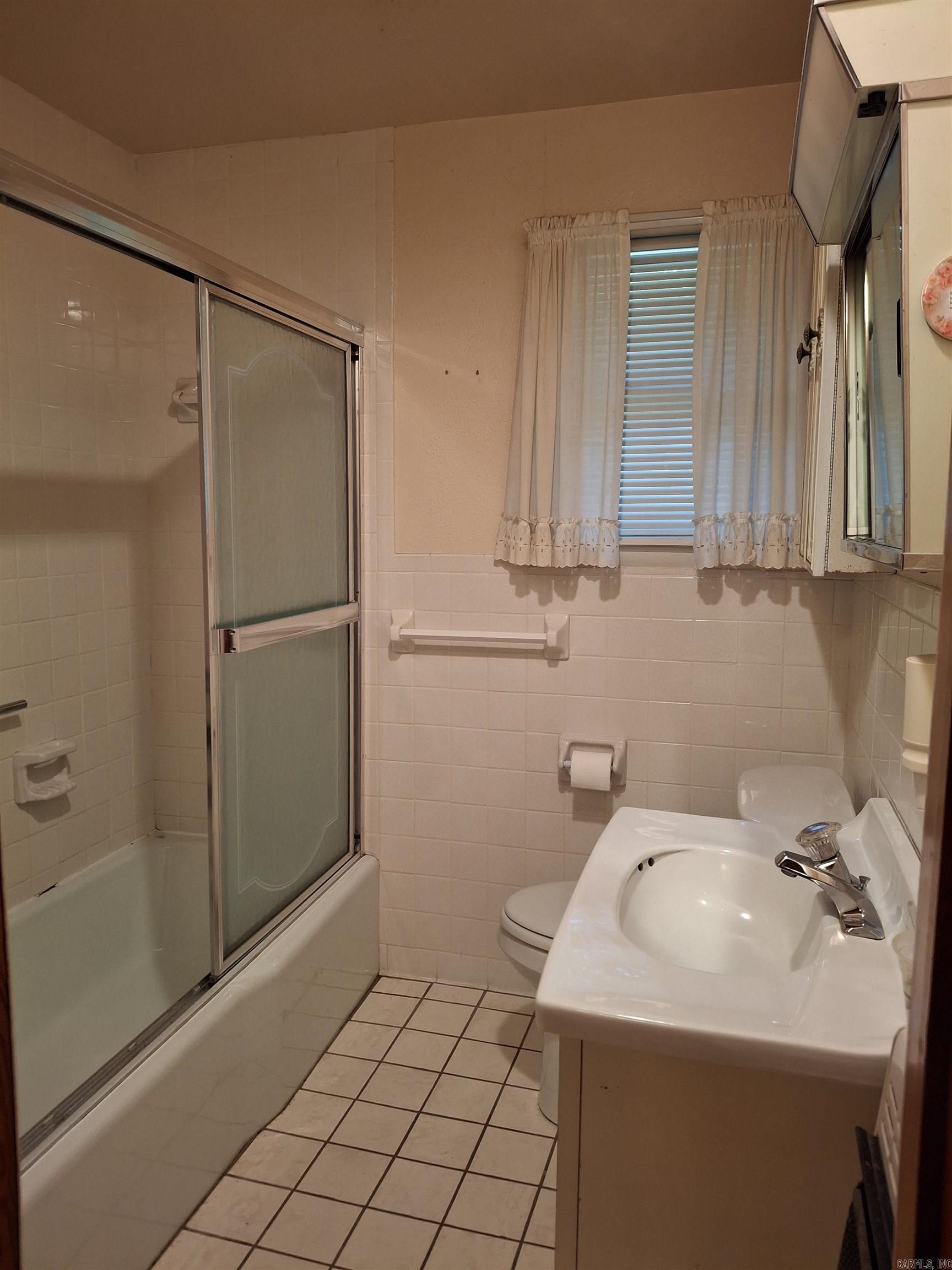 176 Polk Road 76 Mena, AR 71953