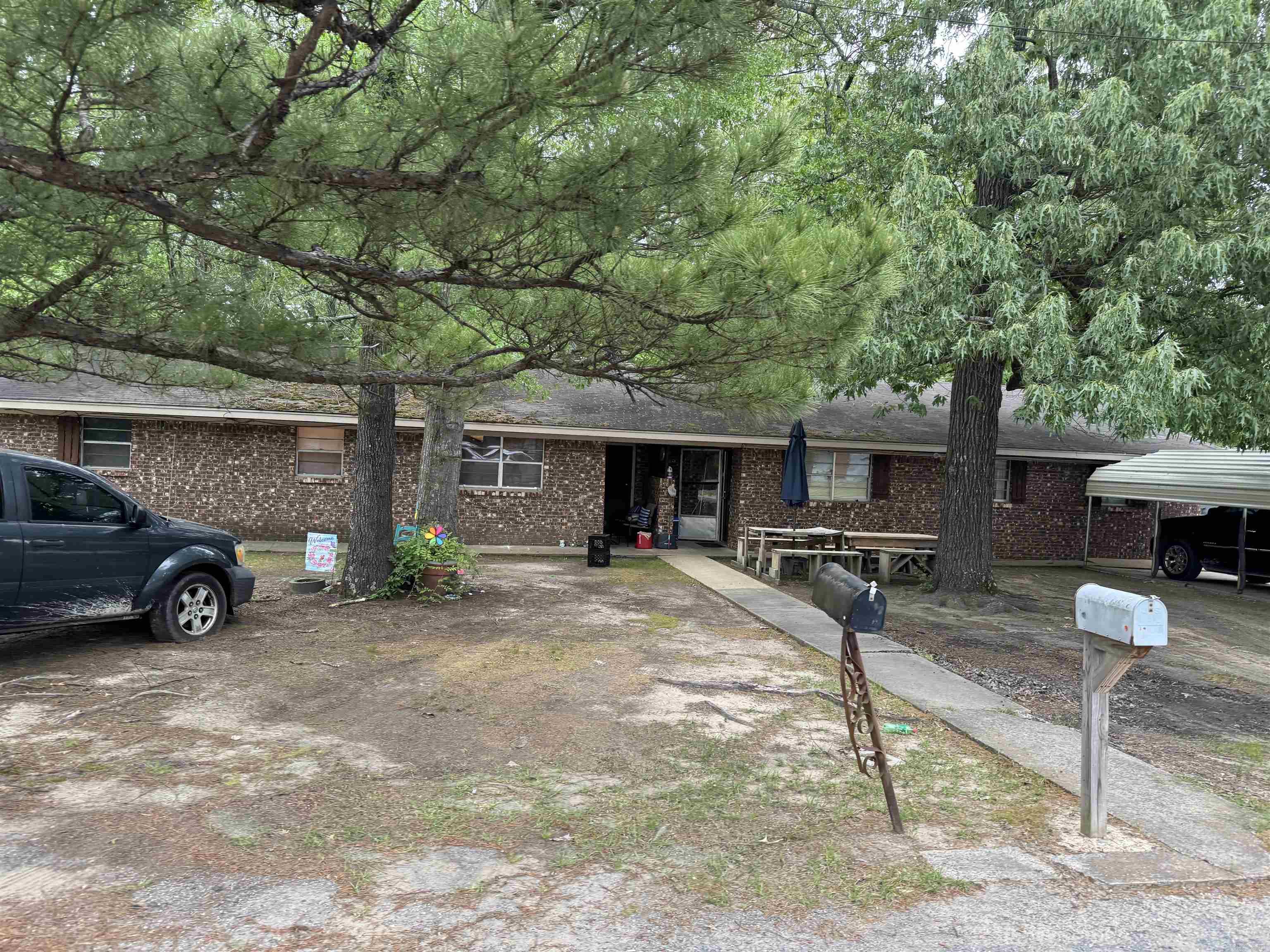 2500 N PHILLIPS  White Hall, AR