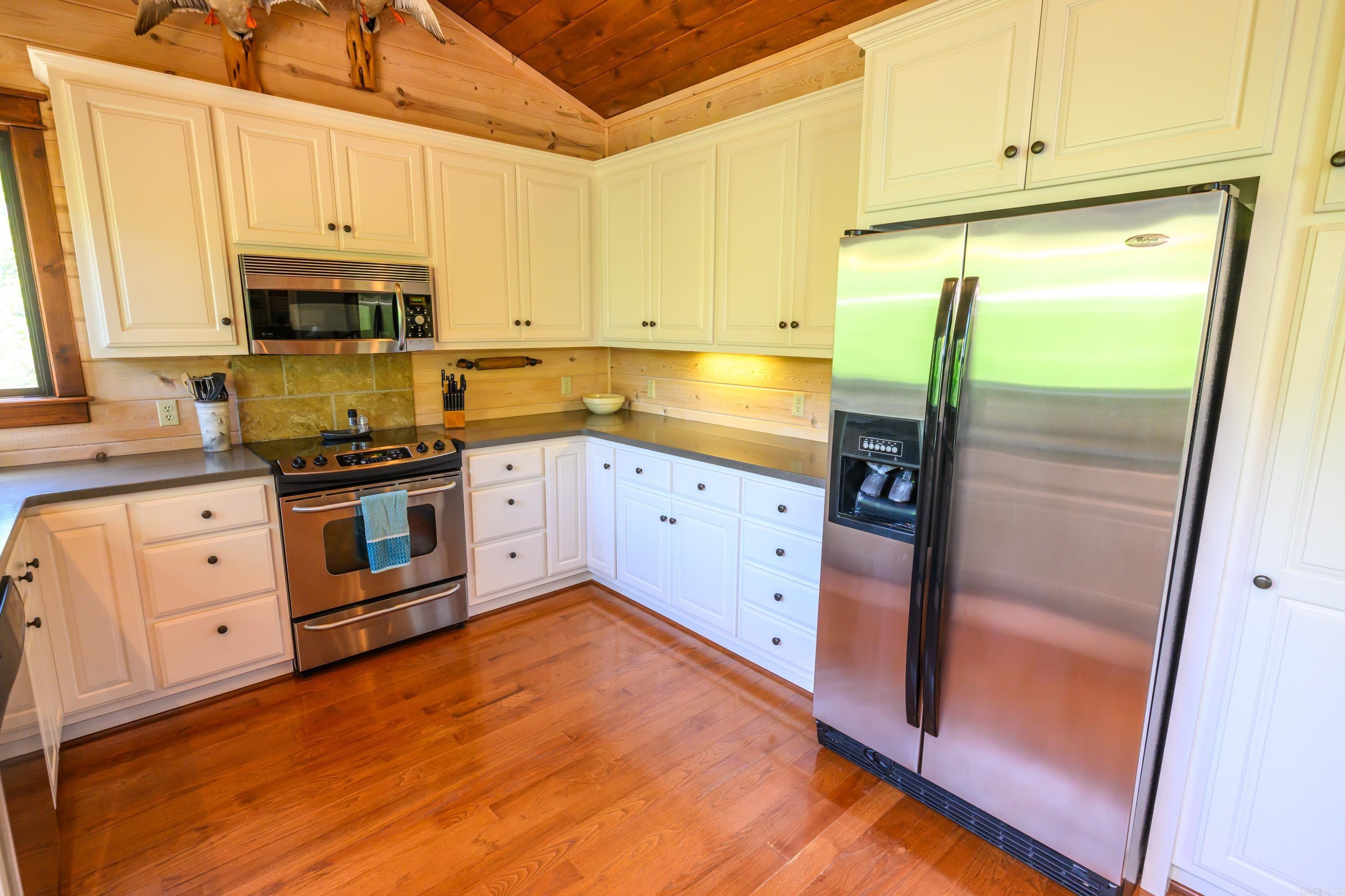 349 off McPhearson  Norfork, AR