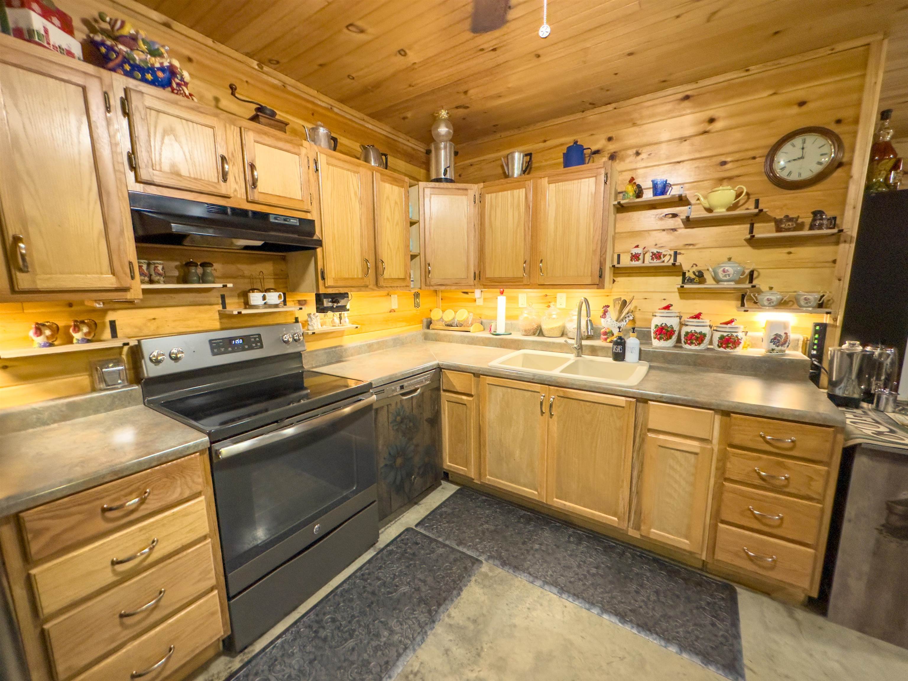 7234 Hwy 62 E  Glencoe, AR