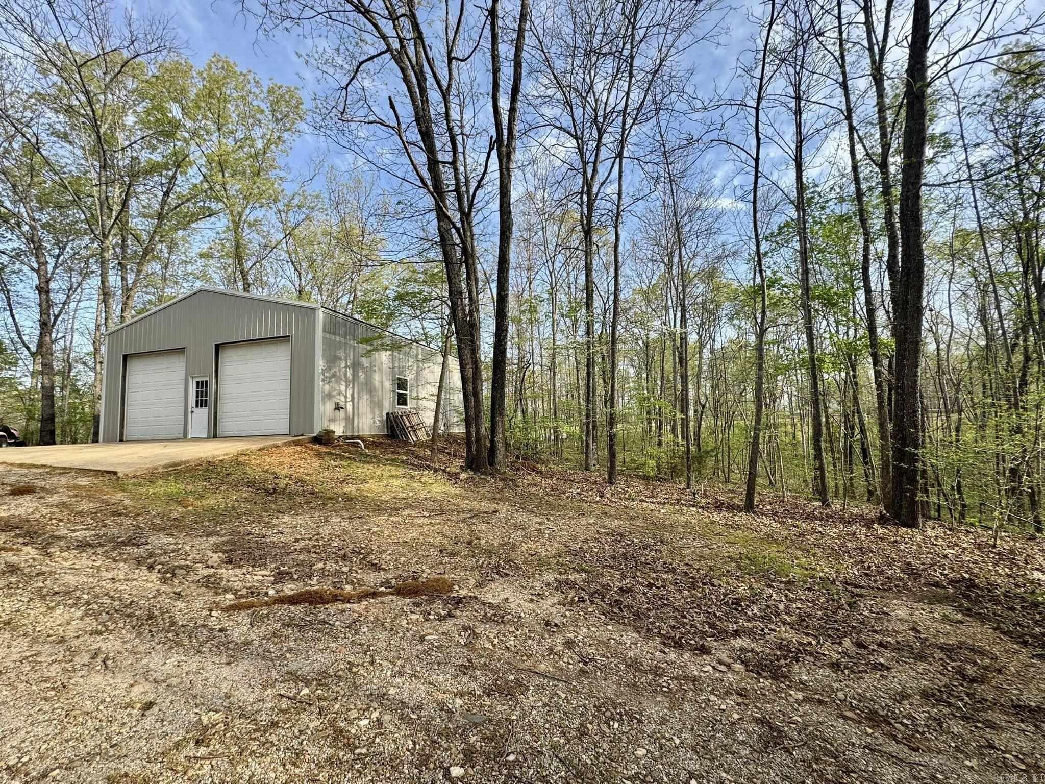 855 N Ridgeview Drive Mountain View, AR 72560