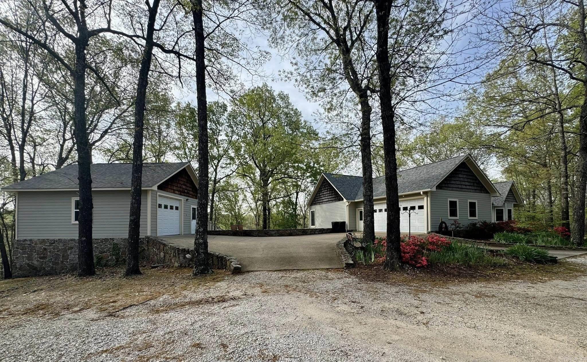 855 N Ridgeview Drive Mountain View, AR 72560