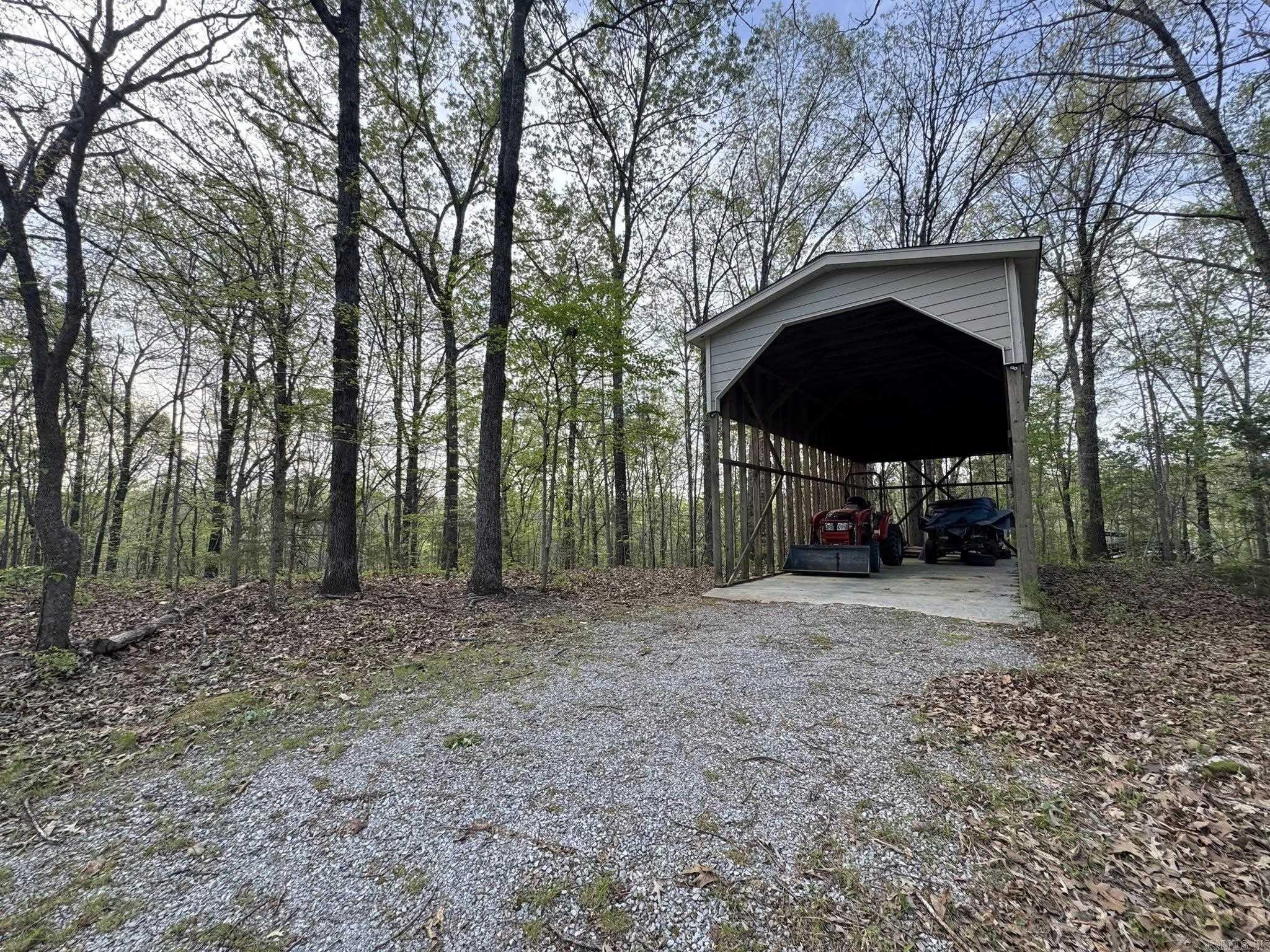 855 N Ridgeview Drive Mountain View, AR 72560