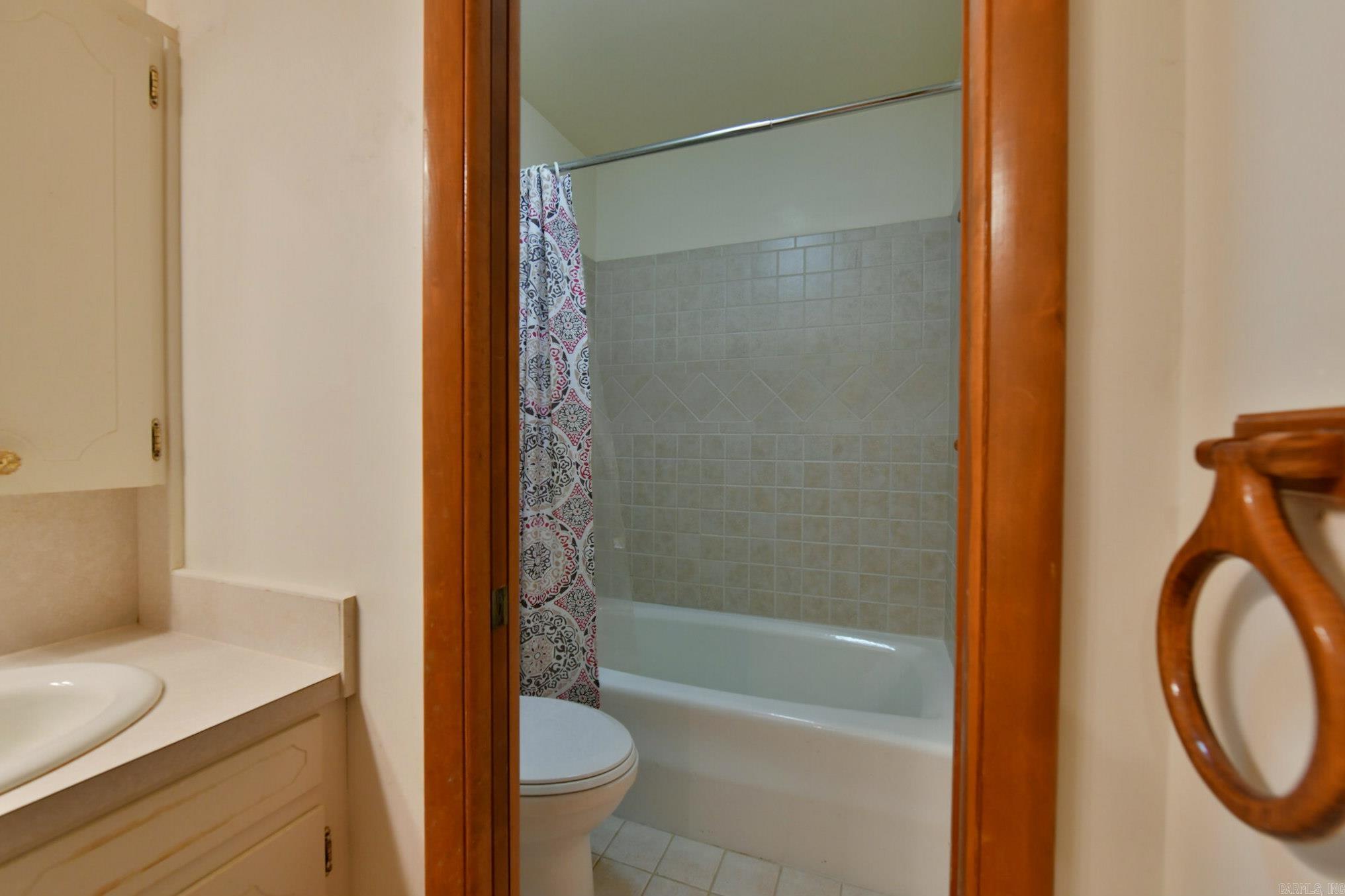 120 Paw Lane  Mena, AR