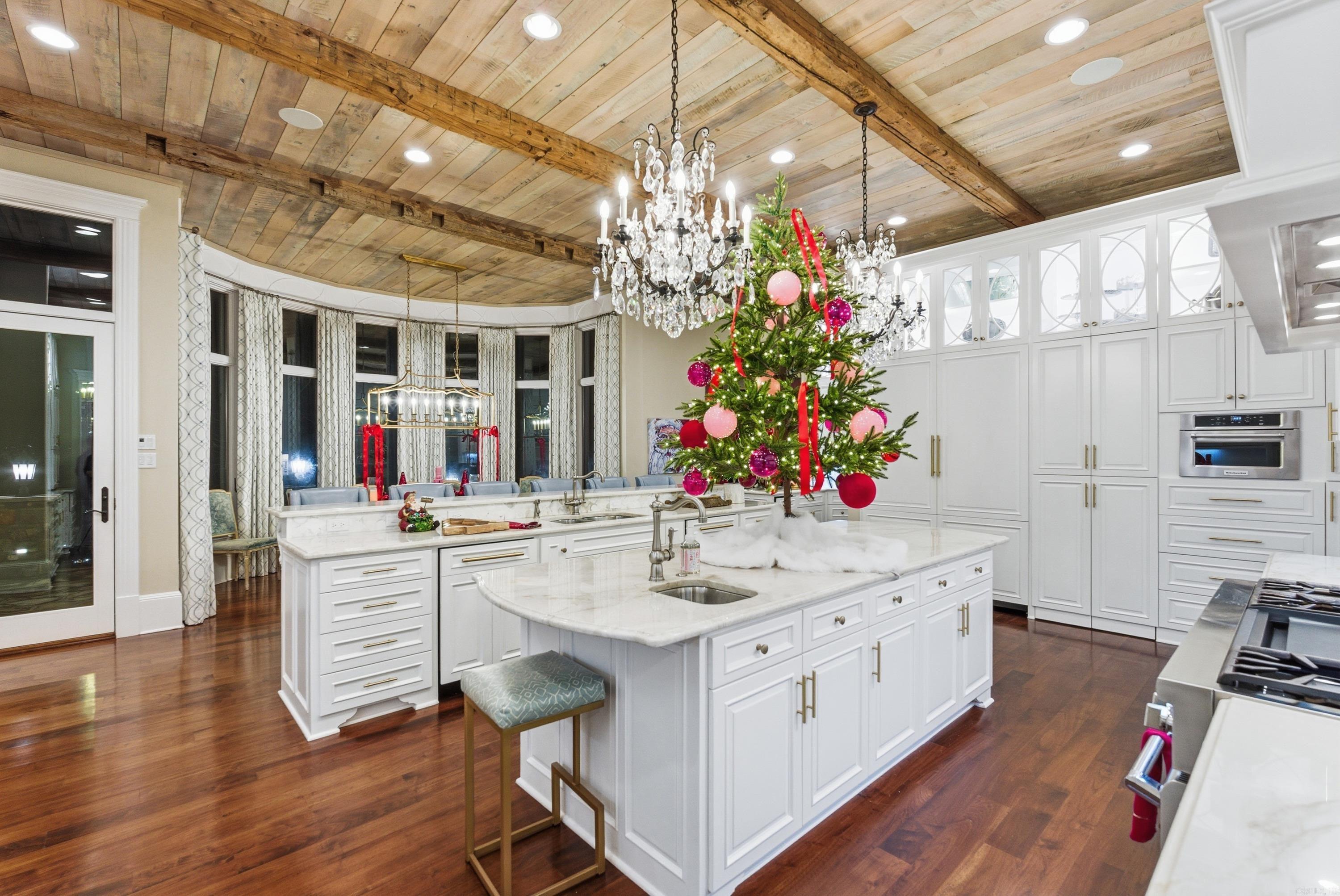 11 Skyland Dr  Conway, AR