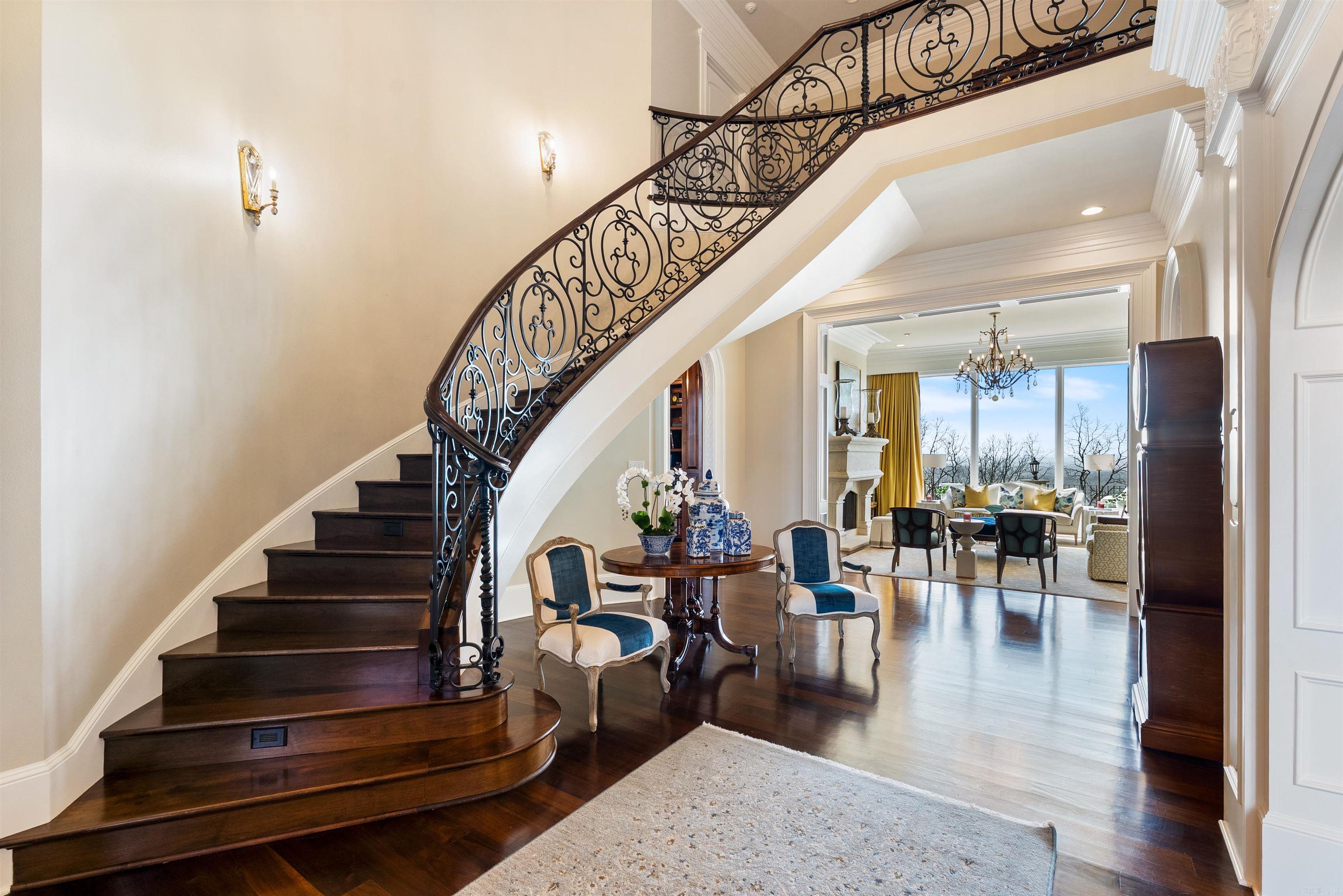 11 Skyland Dr  Conway, AR