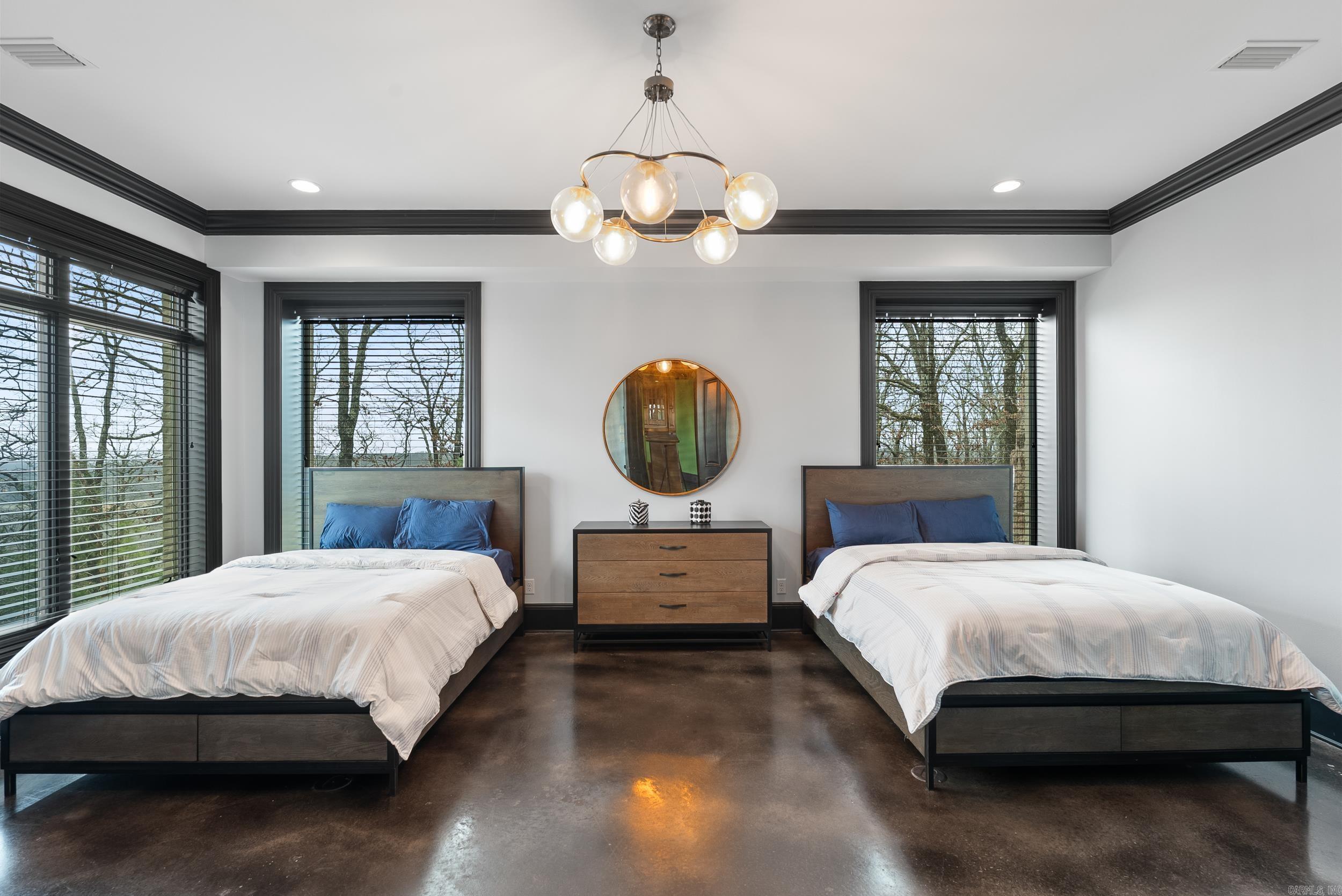 11 Skyland Dr  Conway, AR