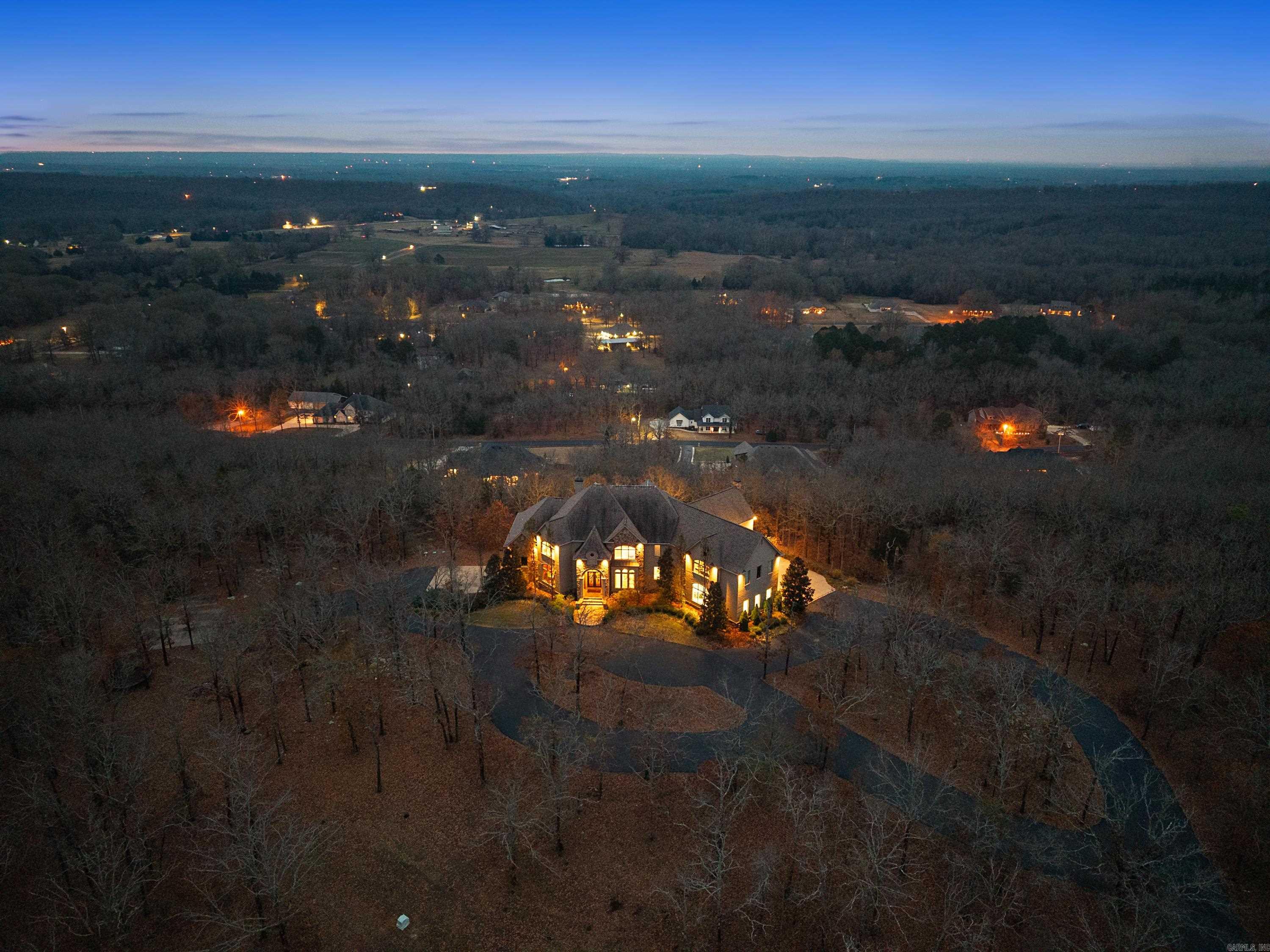 11 Skyland Dr  Conway, AR