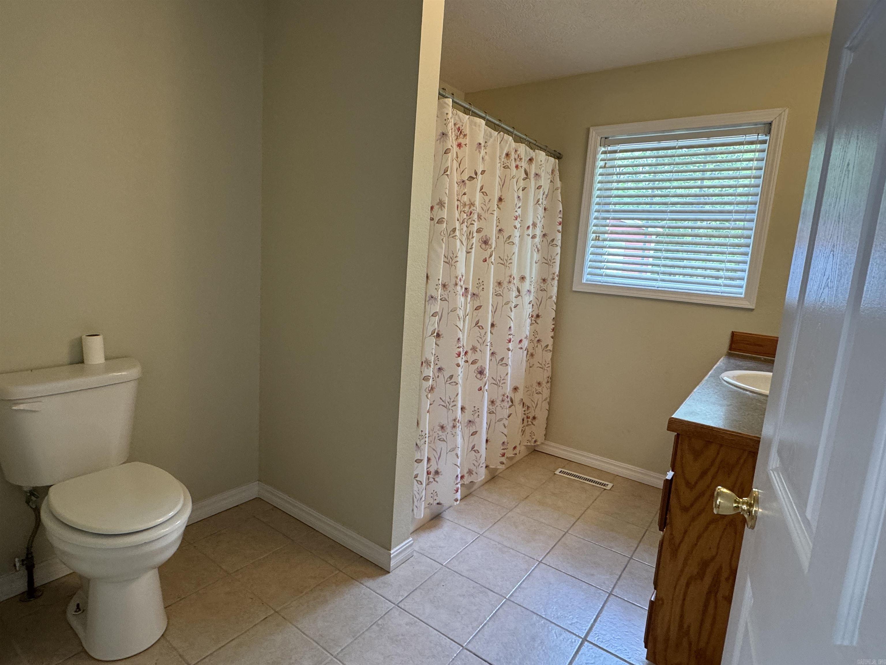 884 Lakehill Lane Peel, AR 72668