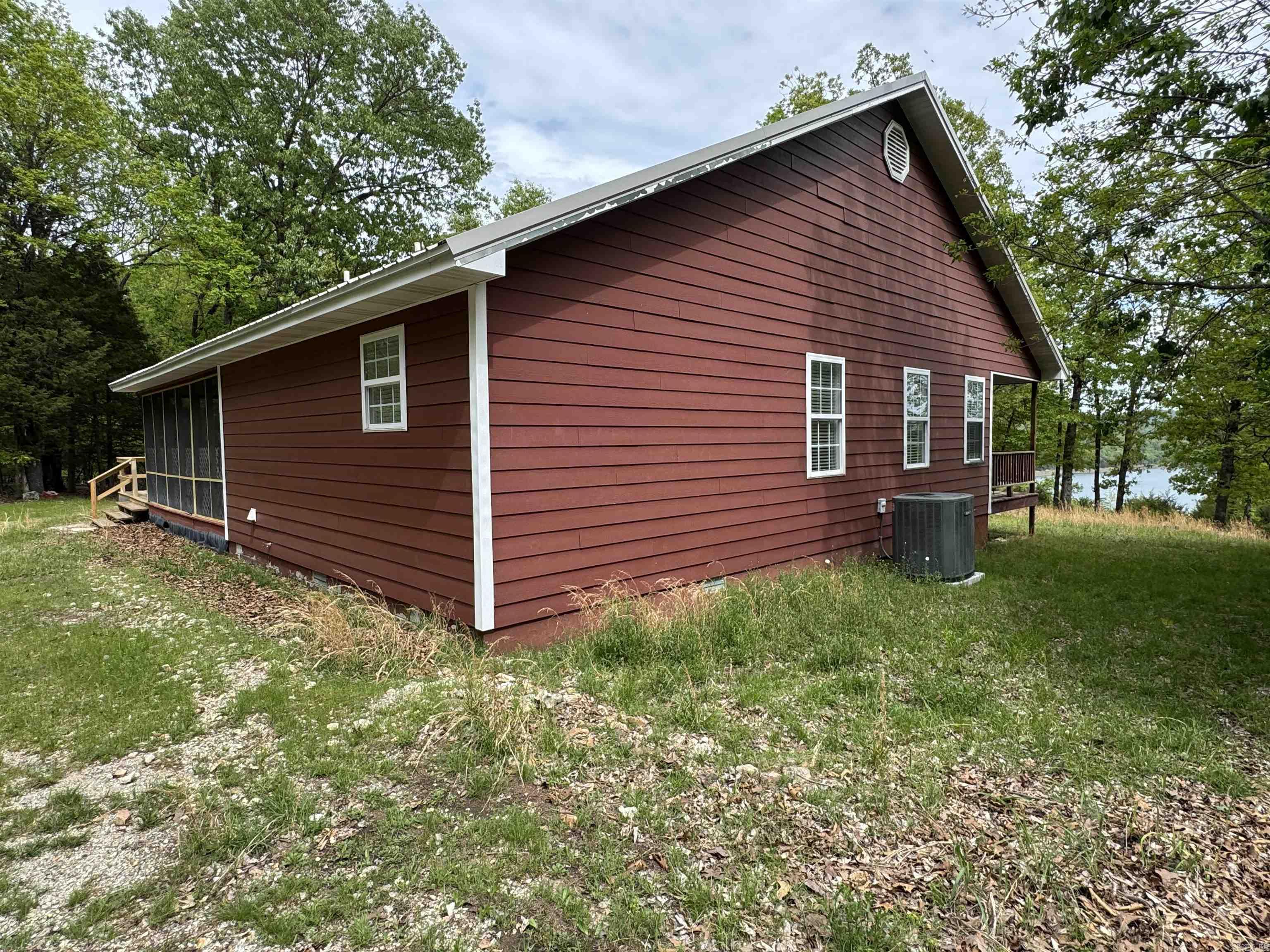 884 Lakehill Lane Peel, AR 72668