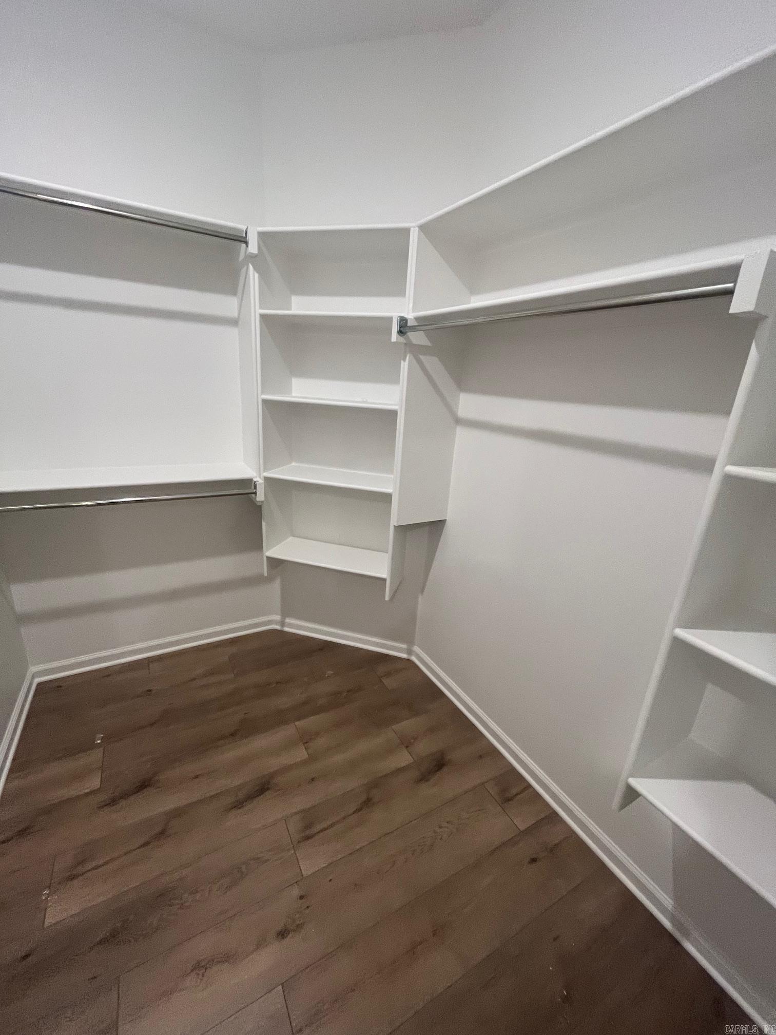 1825 Pinecroft Benton, AR 72015