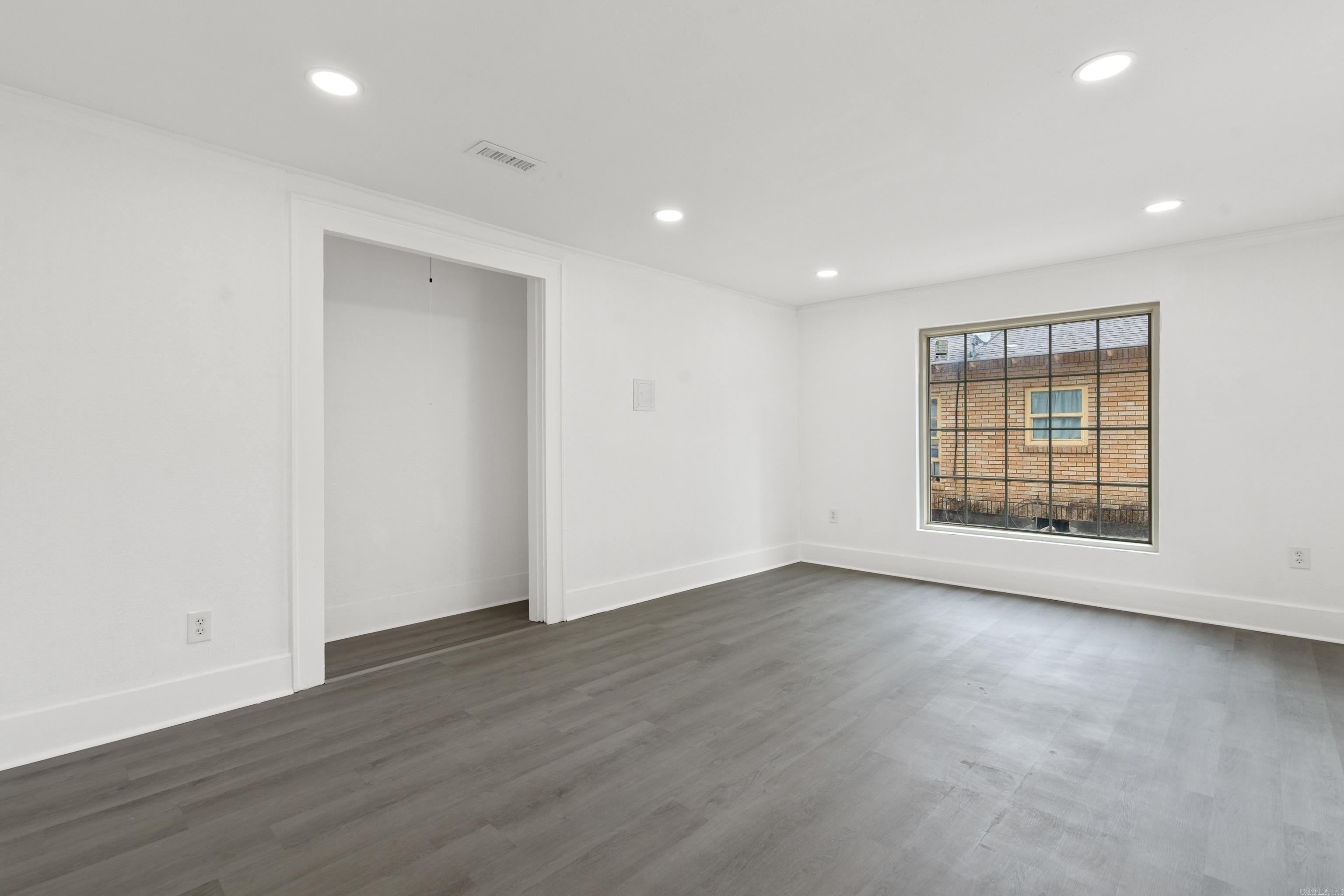 207 Hagen Street Hot Springs, AR 71913