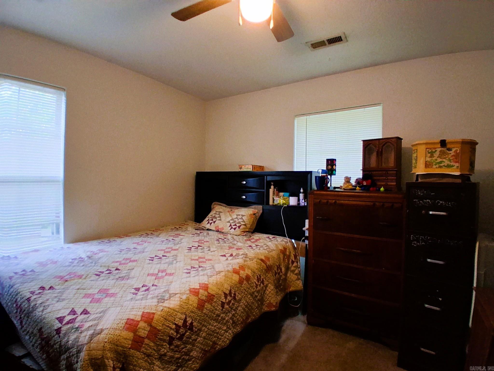 6367 W Abilene Dr Fayetteville, AR 72704