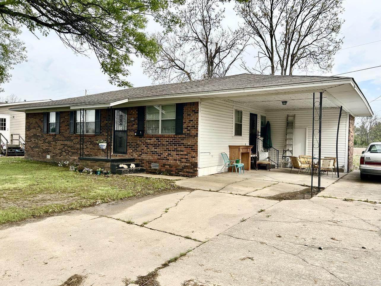 209 Sneed  Marked Tree, AR