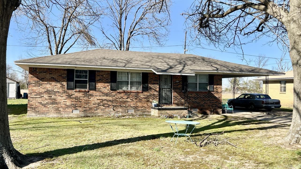 209 Sneed  Marked Tree, AR