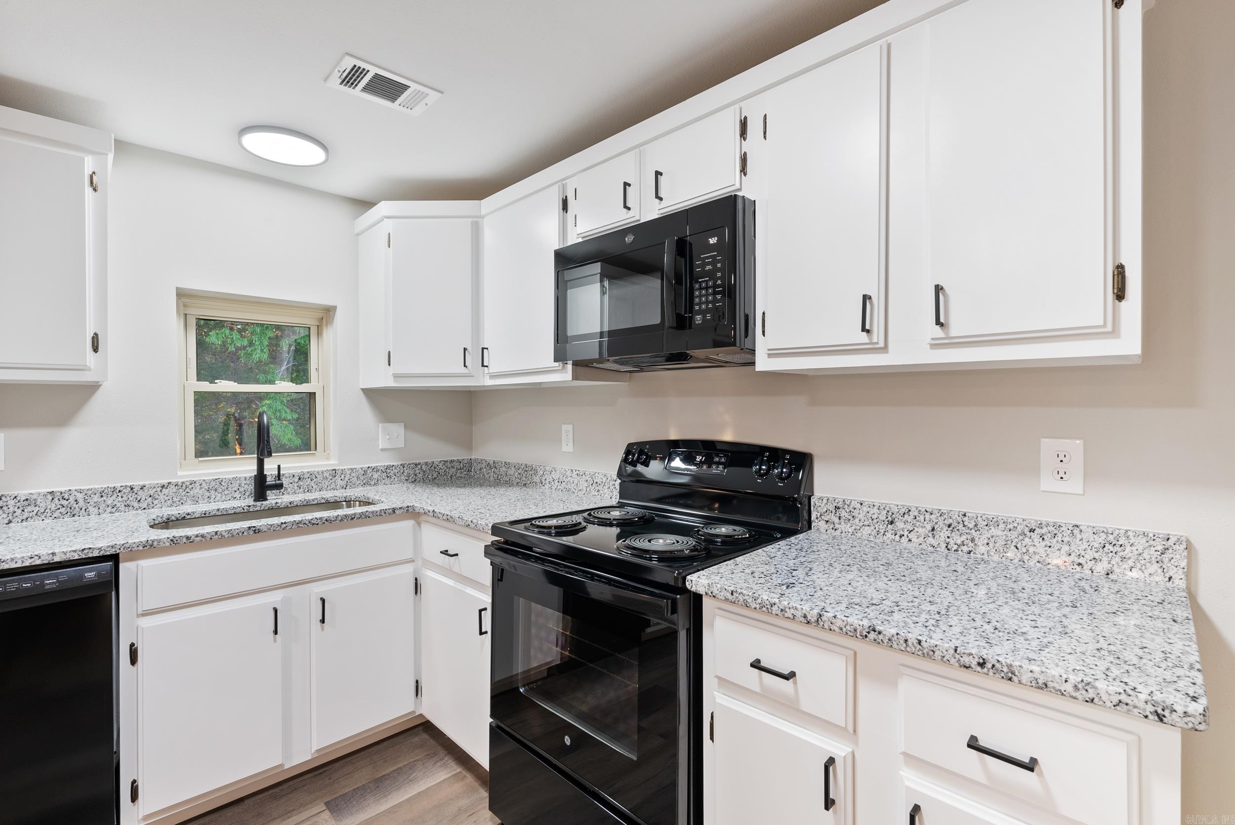 15325 Highway 80  Danville, AR