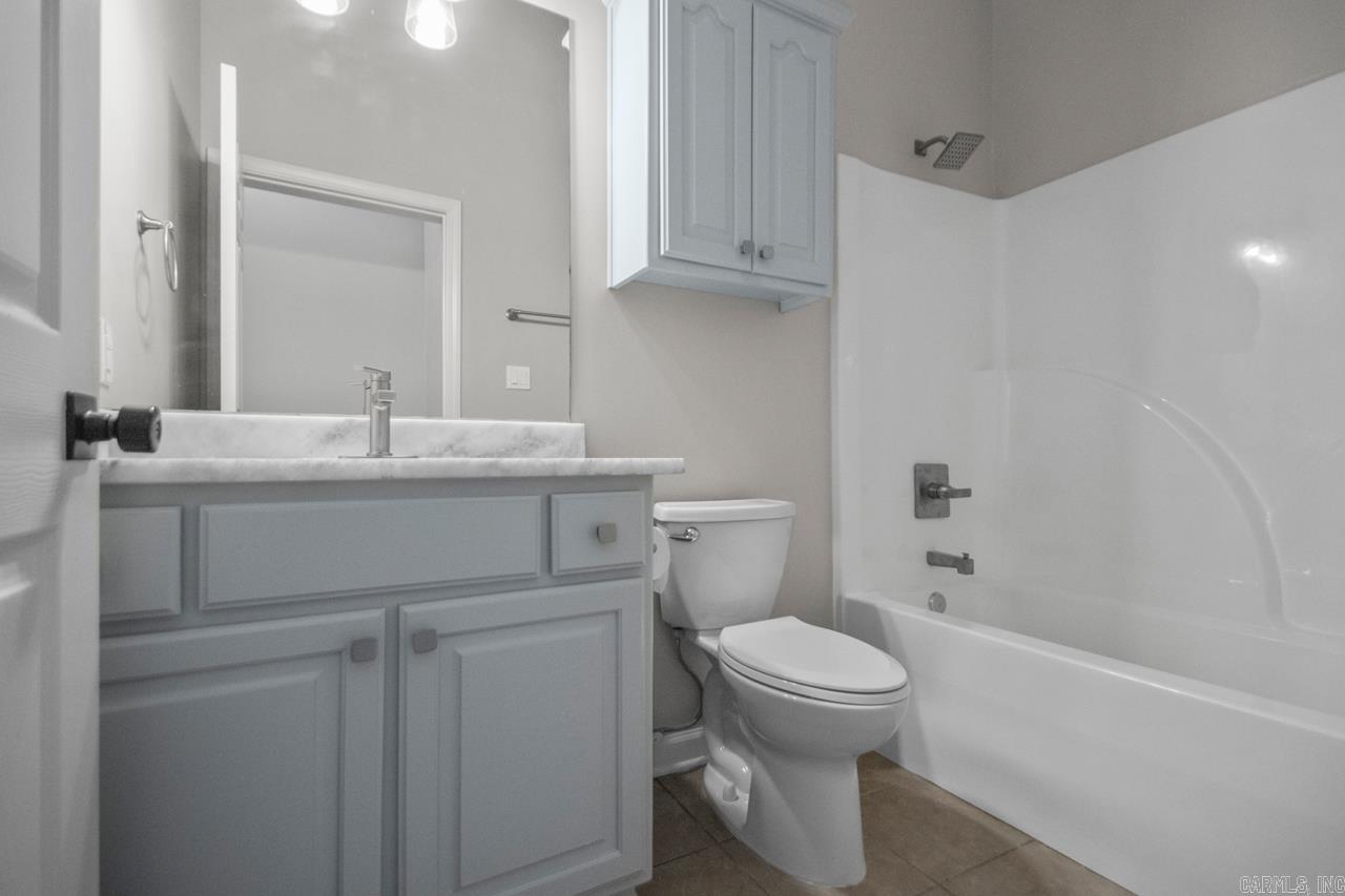 2806 Woodsgate Drive Little Rock, AR 72211-4465