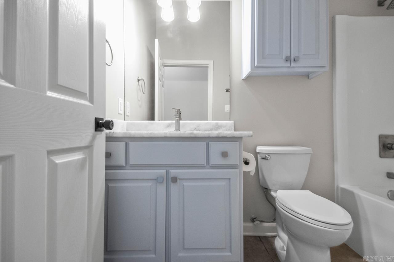 2806 Woodsgate  Little Rock, AR