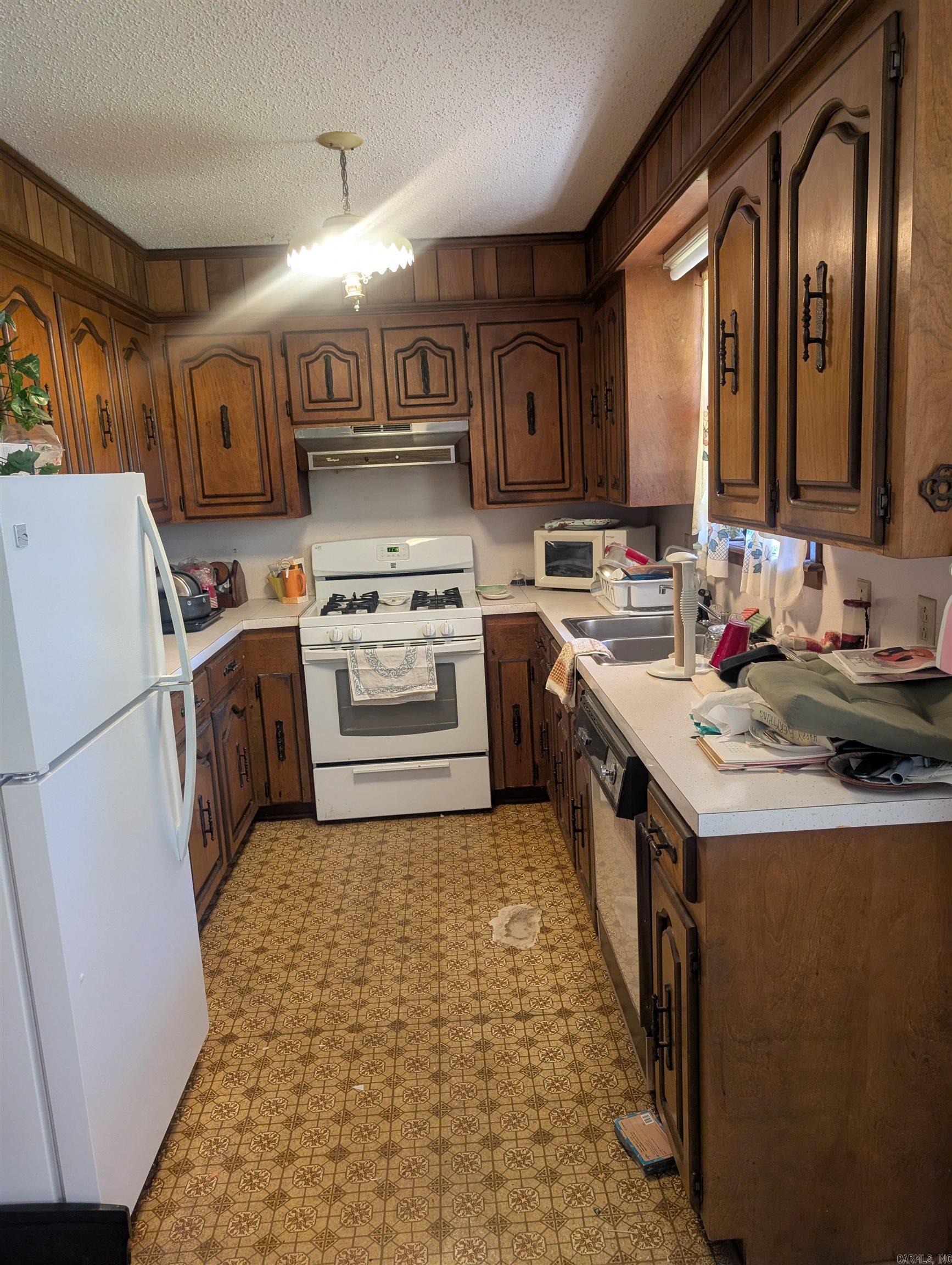 3062 Mount Holly Rd  Camden, AR