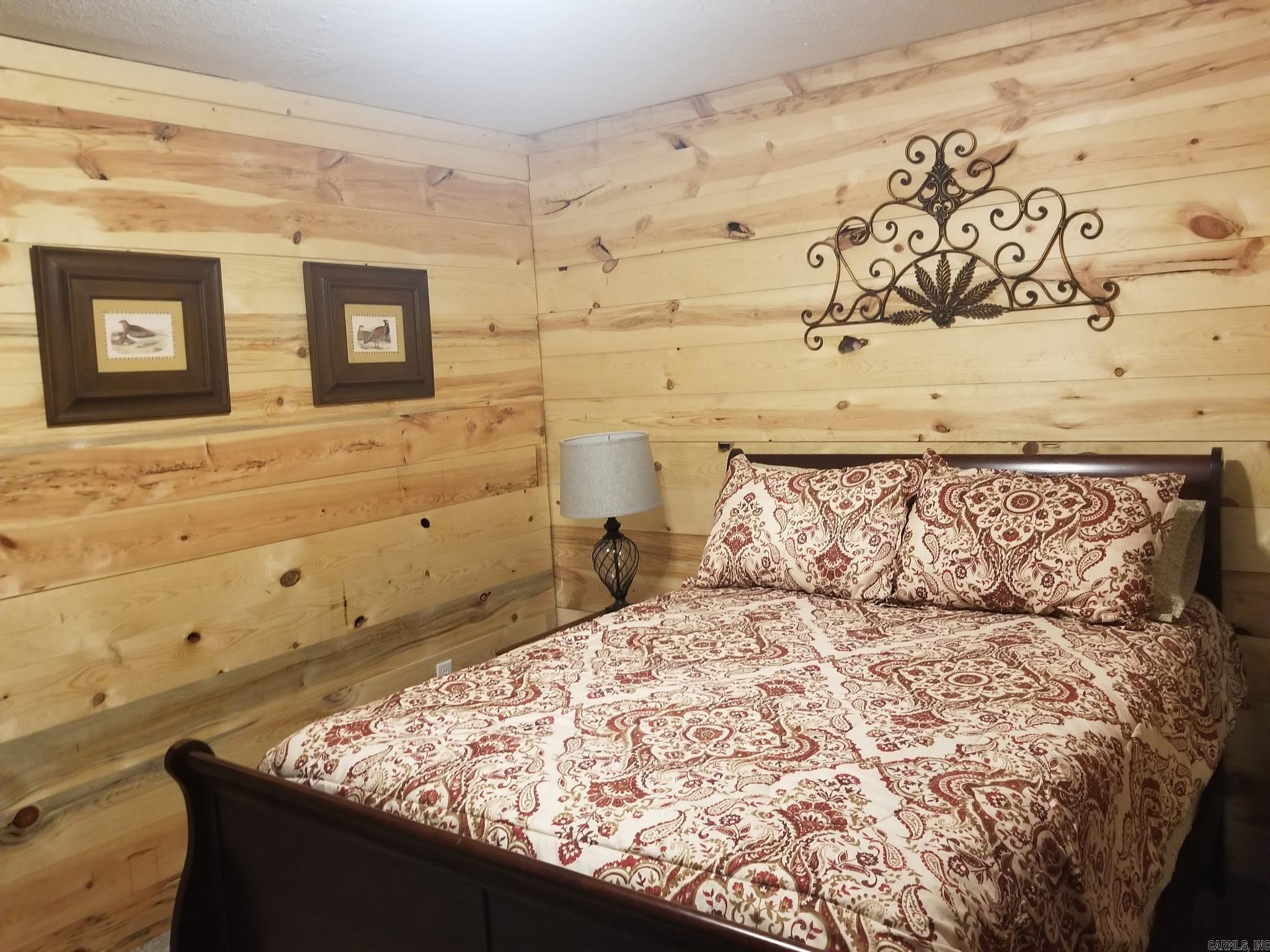 47 highway 364  Hickory Ridge, AR