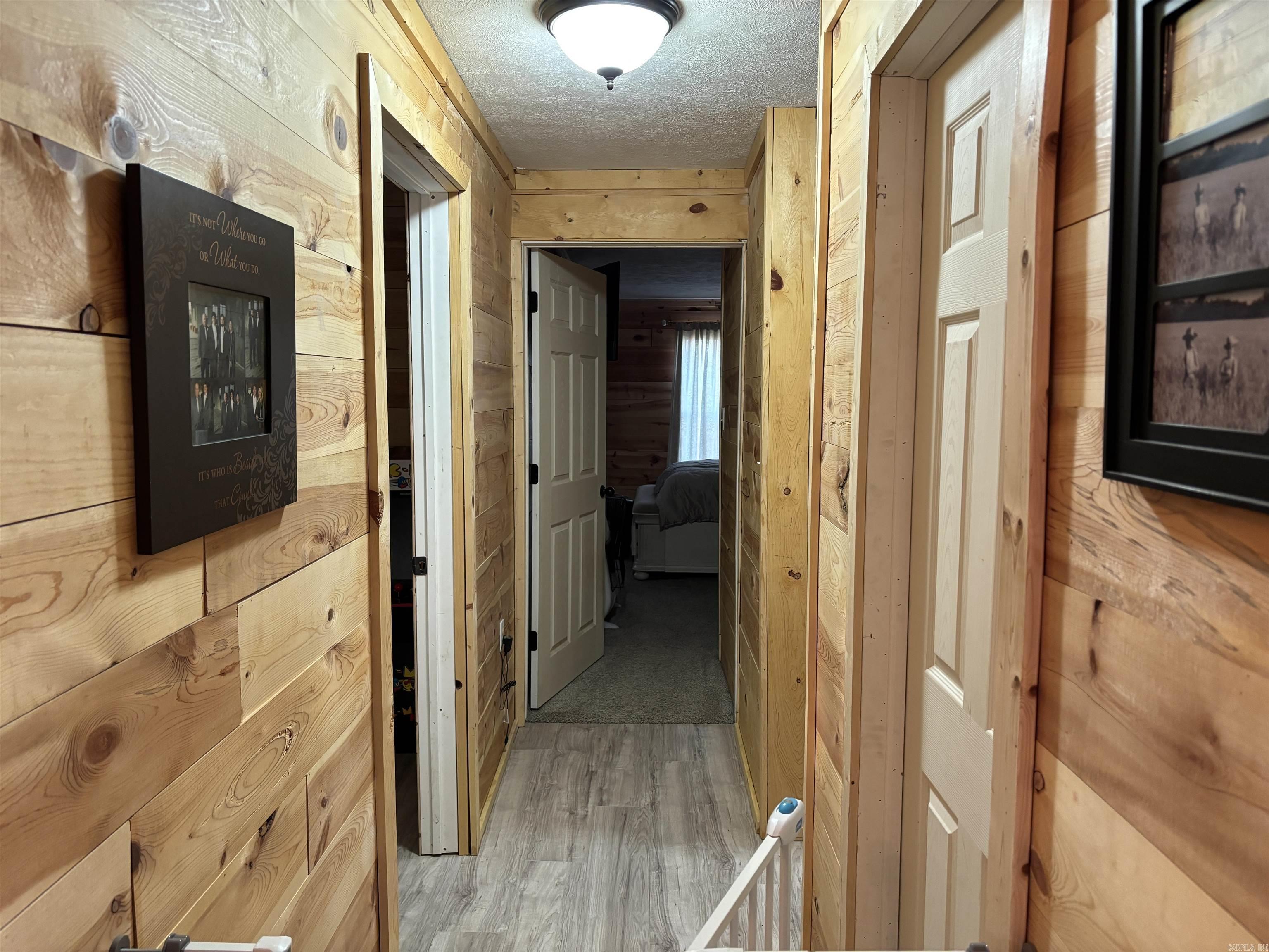 47 highway 364  Hickory Ridge, AR