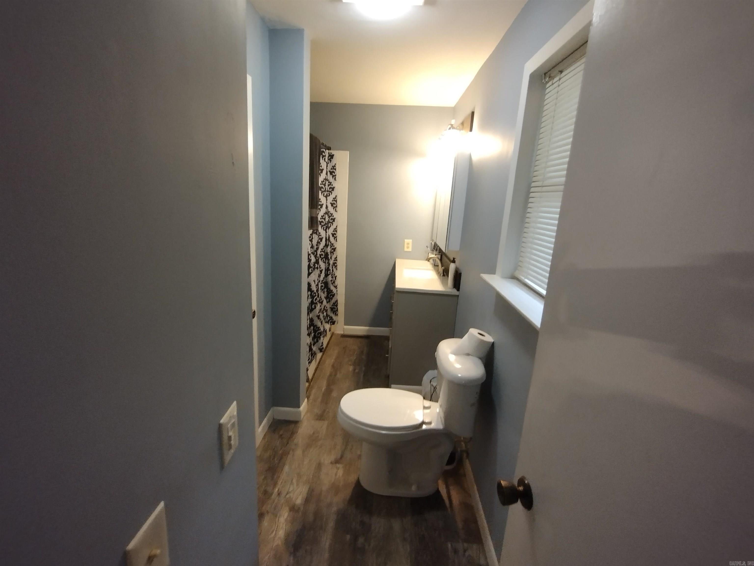 589 N Ridgeview  Mountain View, AR