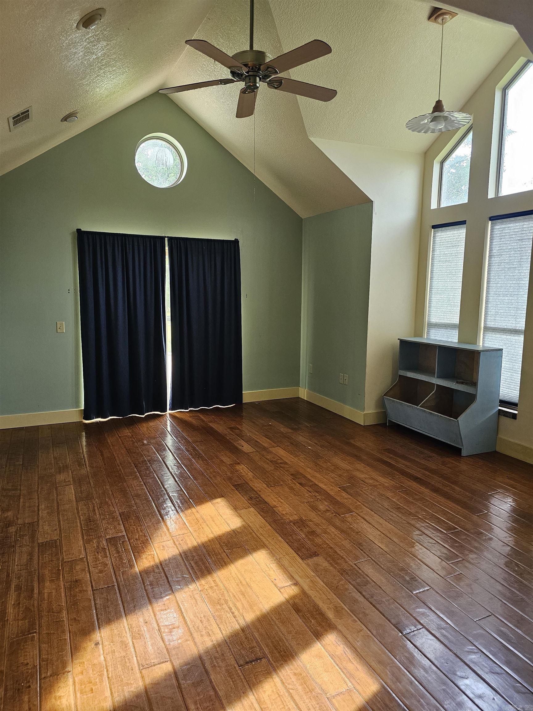 161 Funderburg  Mineral Sprs., AR