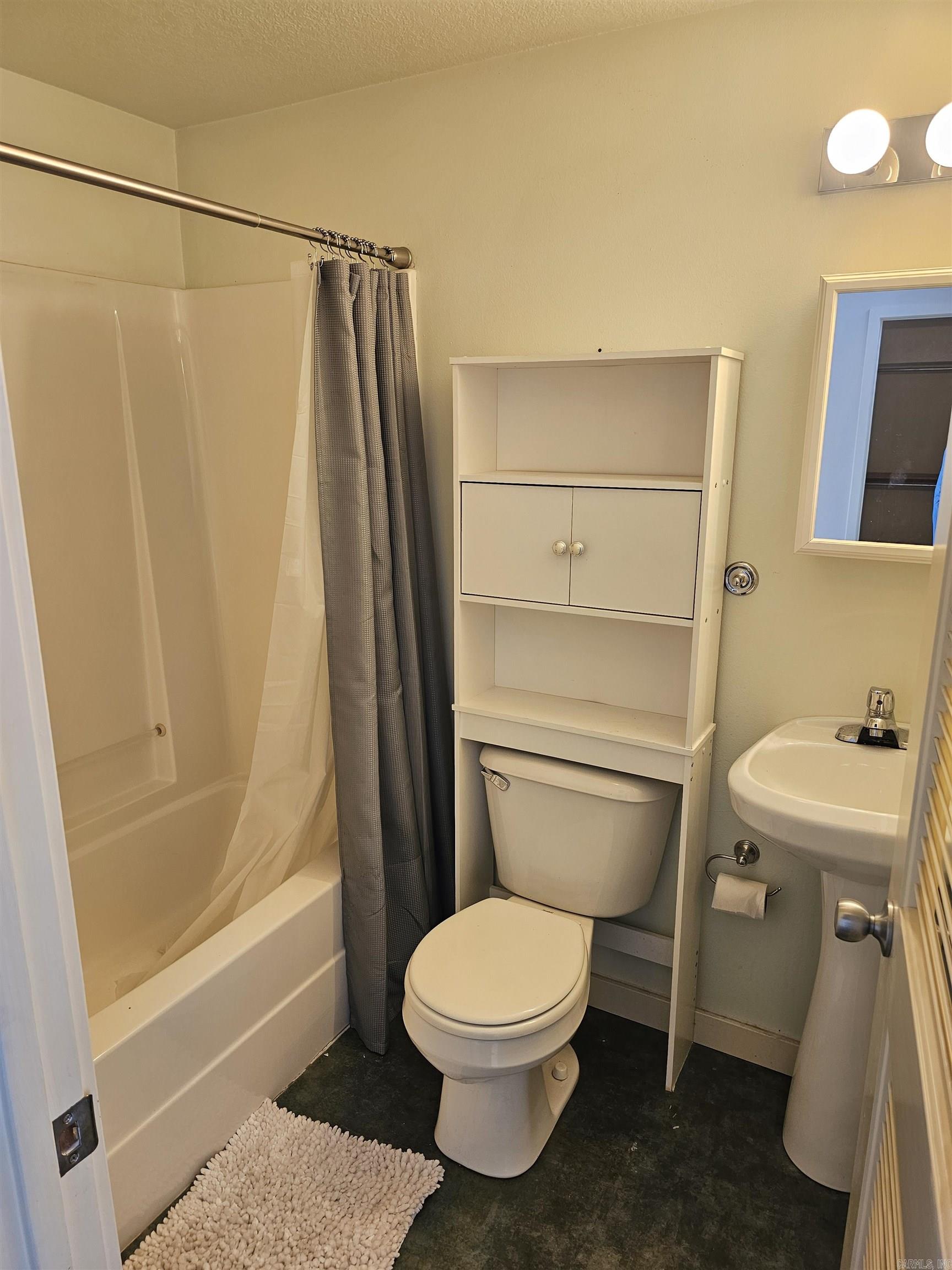 161 Funderburg  Mineral Sprs., AR