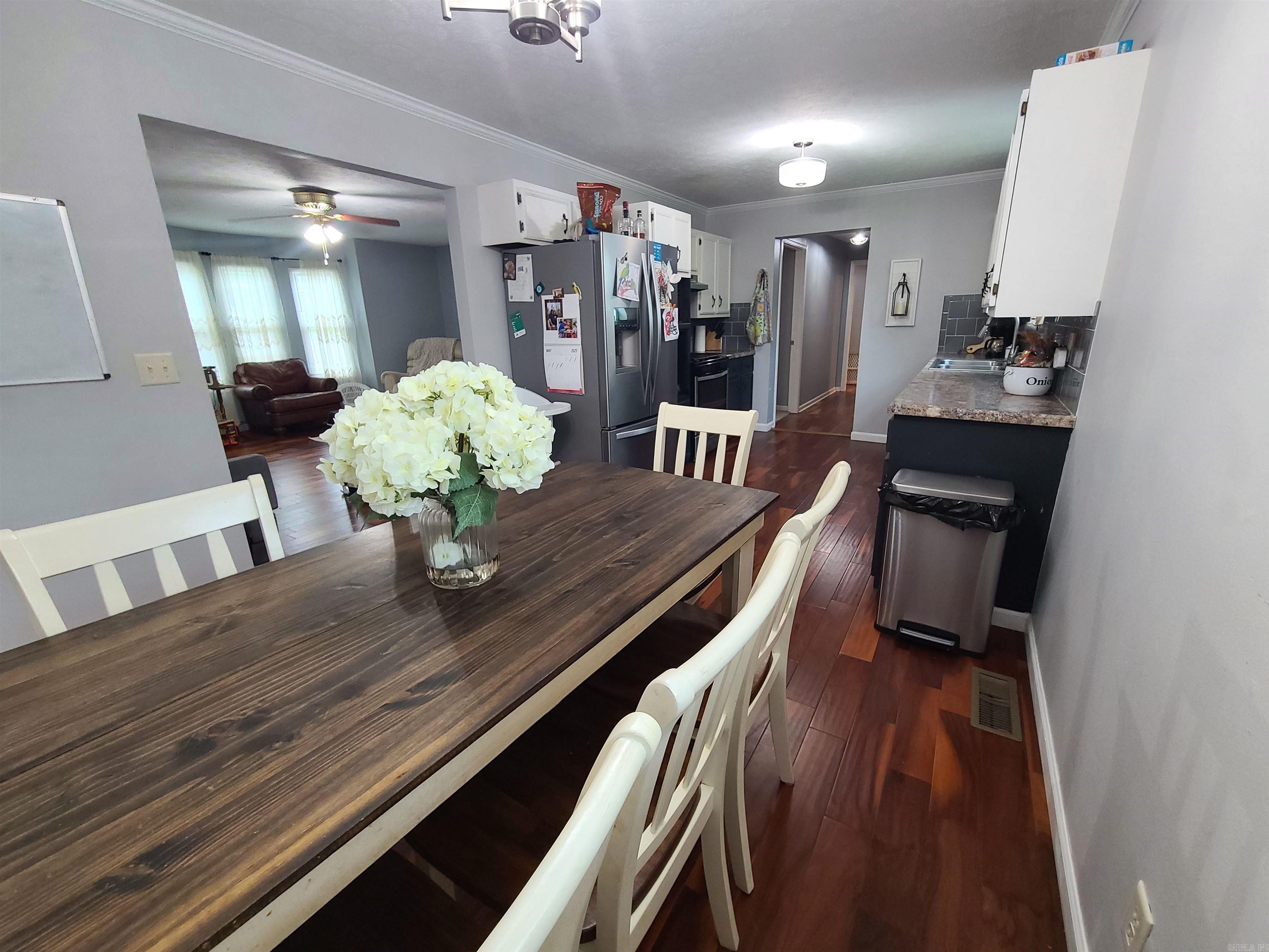 595 S Houston  Piggott, AR