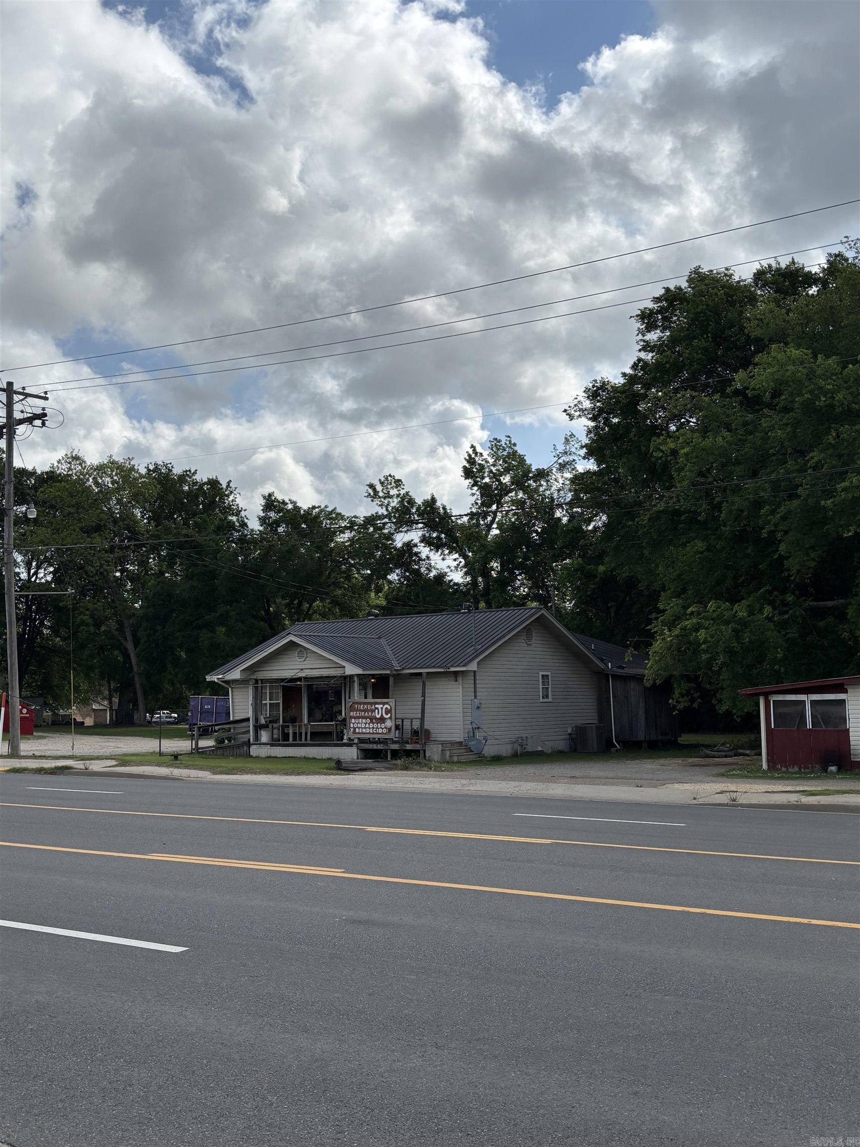 214 N Martin  Warren, AR