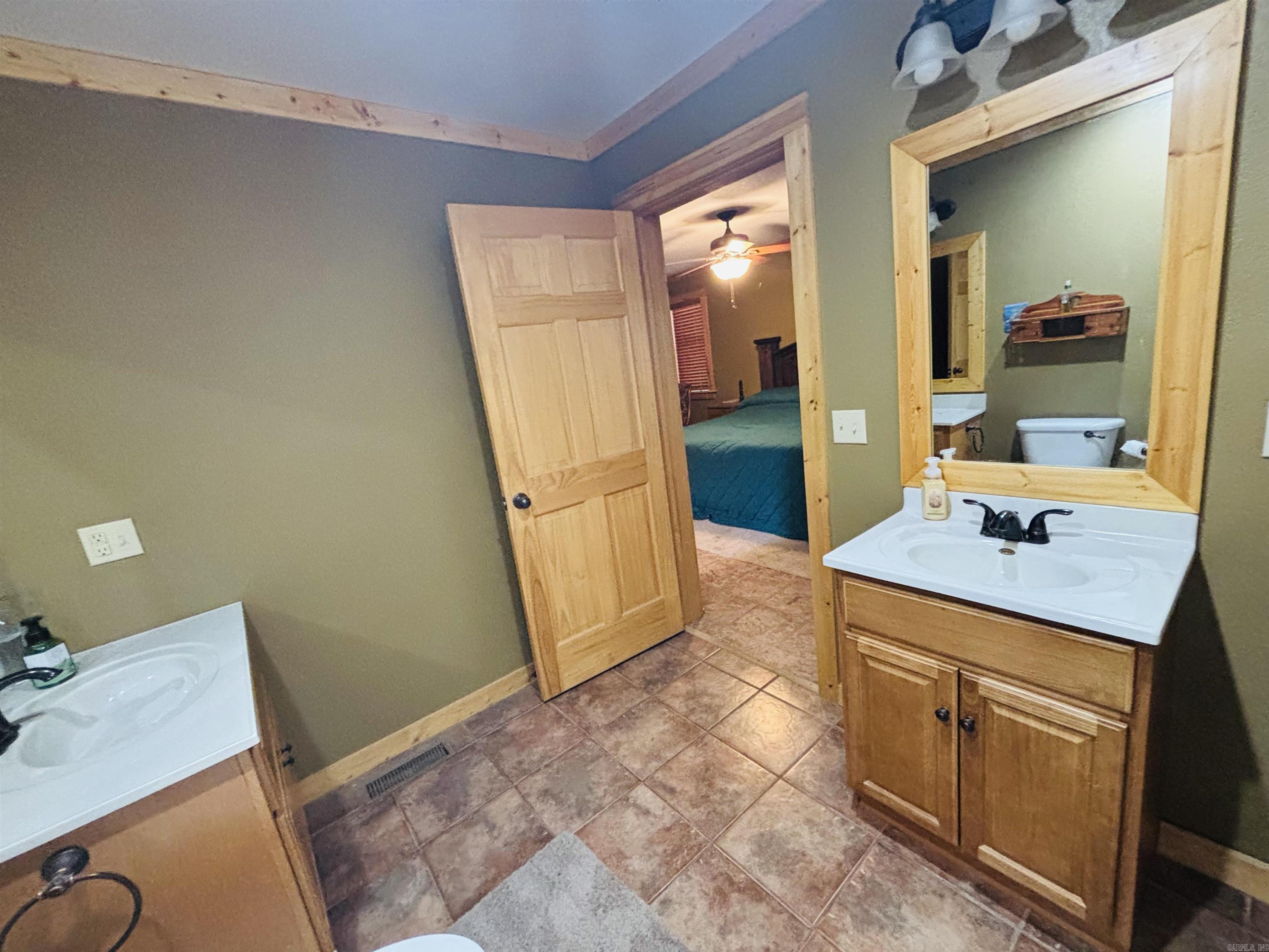 108 Georgia  Mountain View, AR