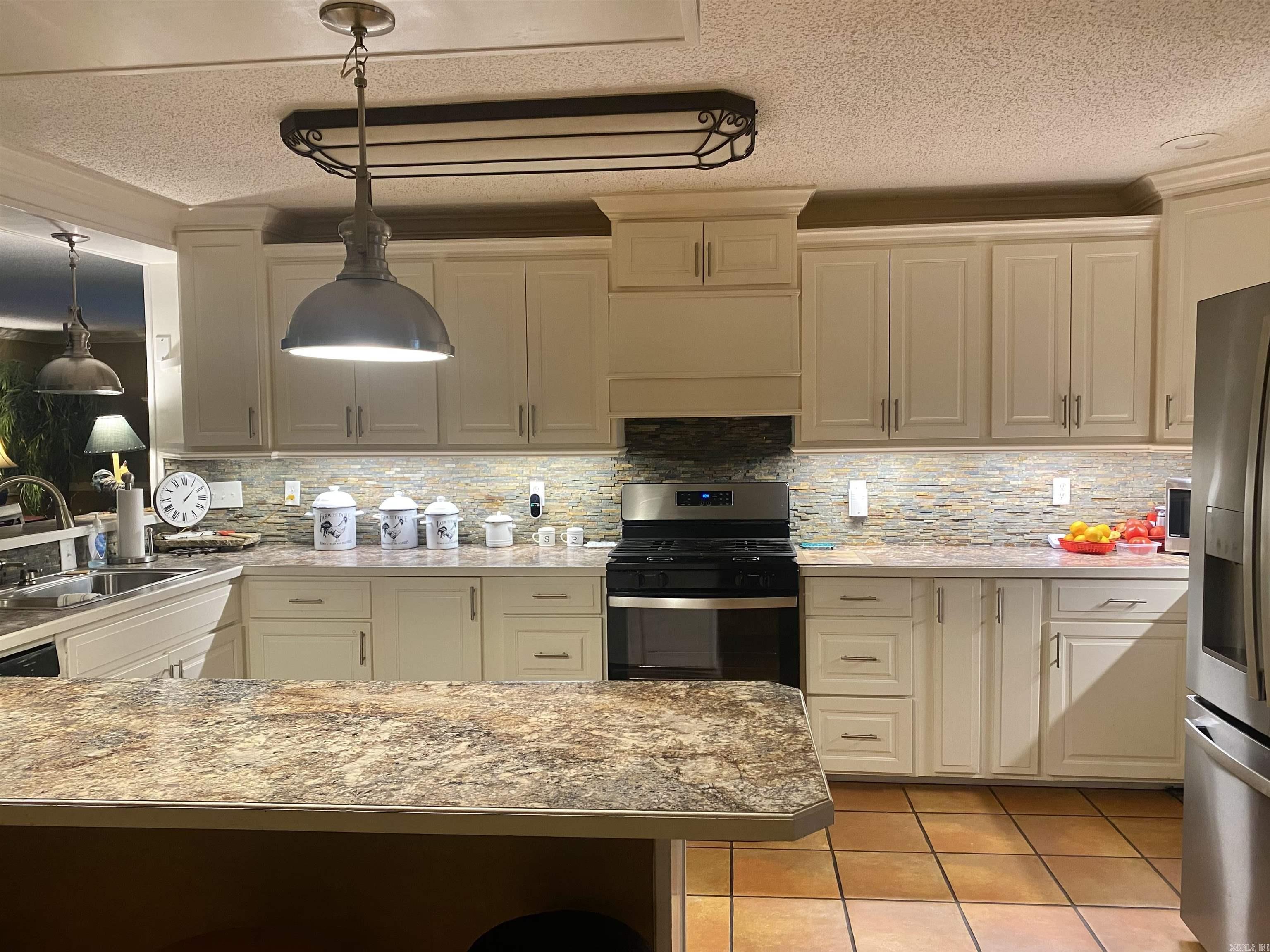 874 Stacy Springs  Heber Springs, AR