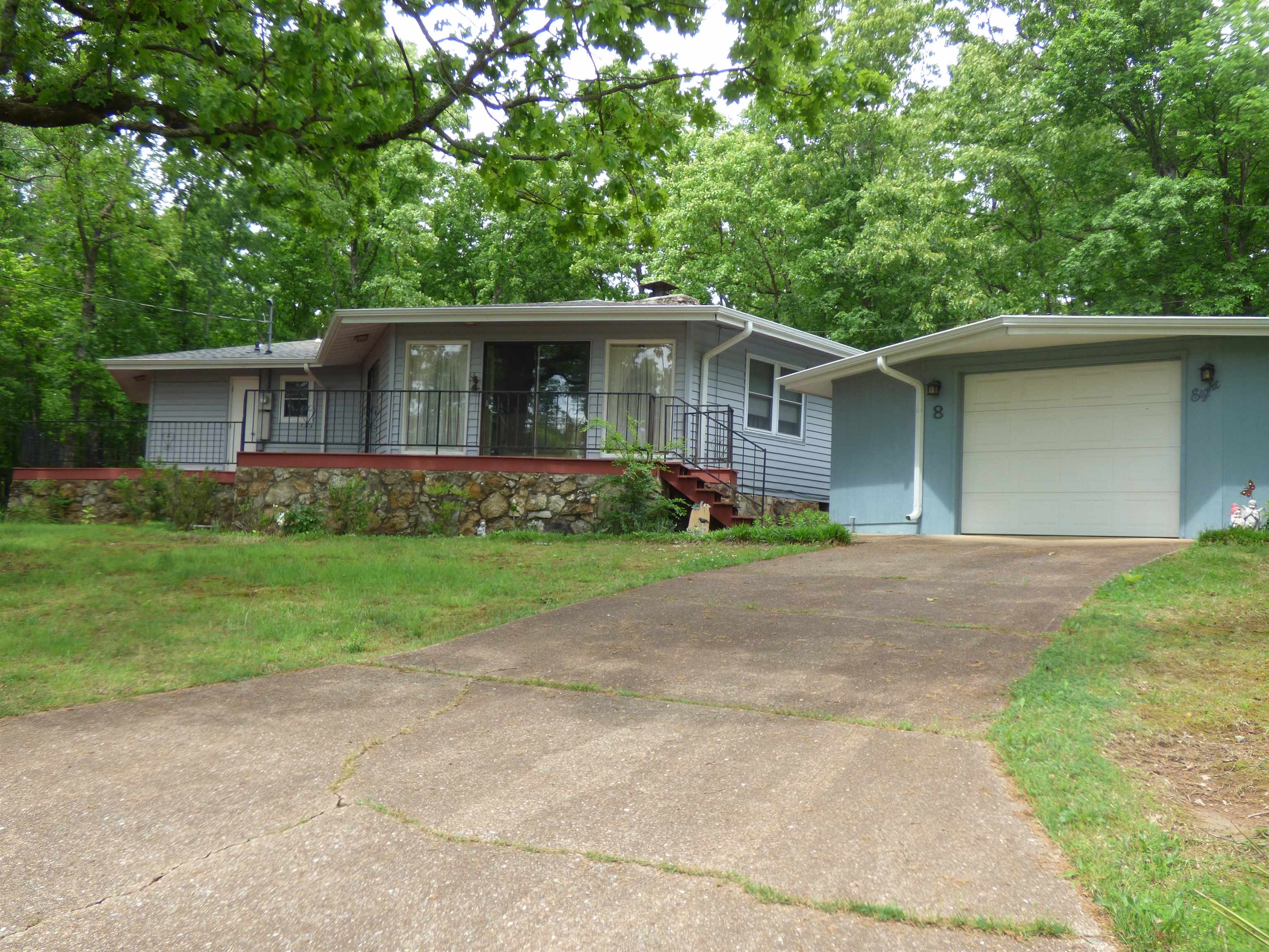 8 Aqua  Cherokee Village, AR