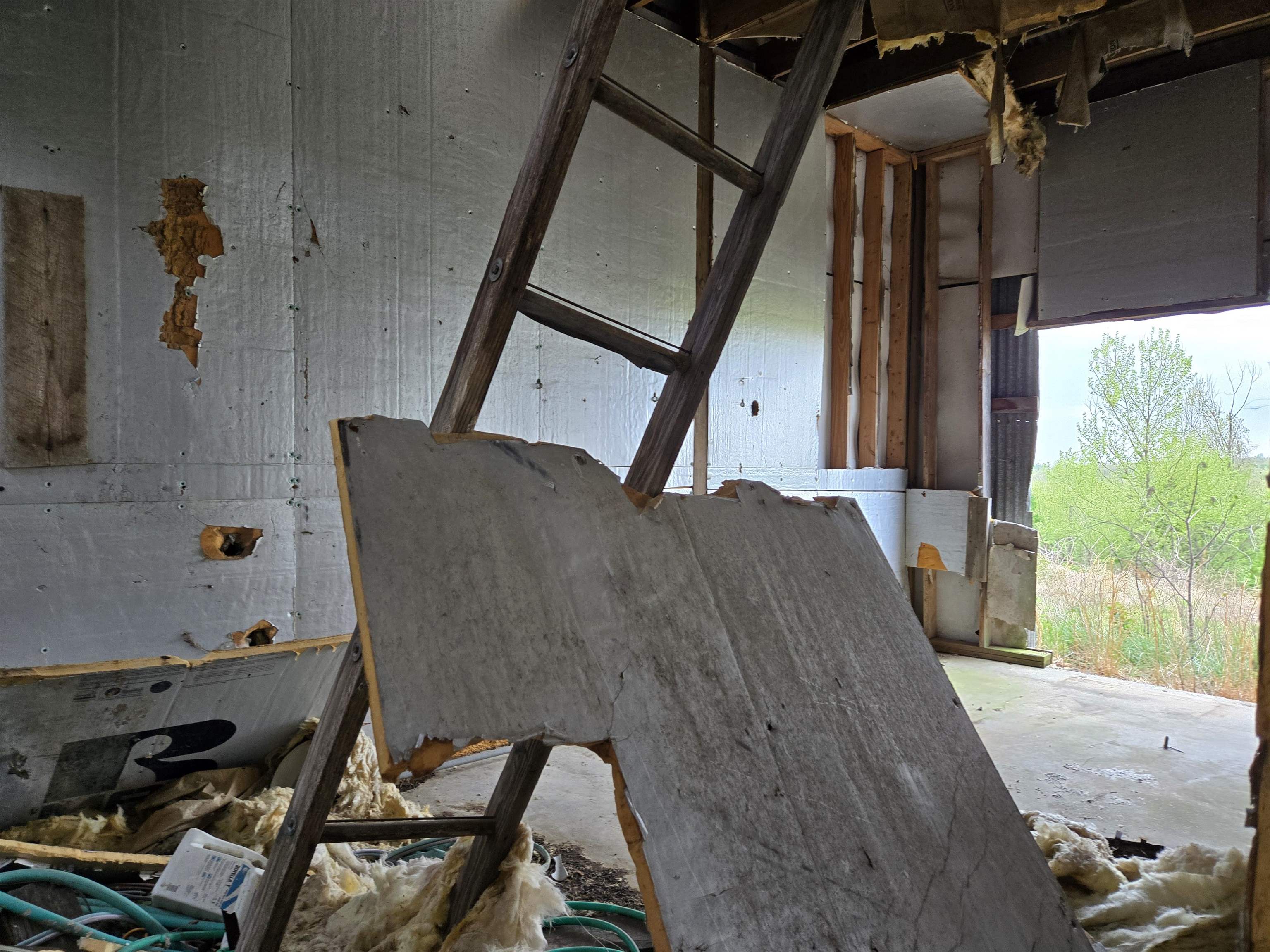  Moonlight  Mammoth Spring, AR