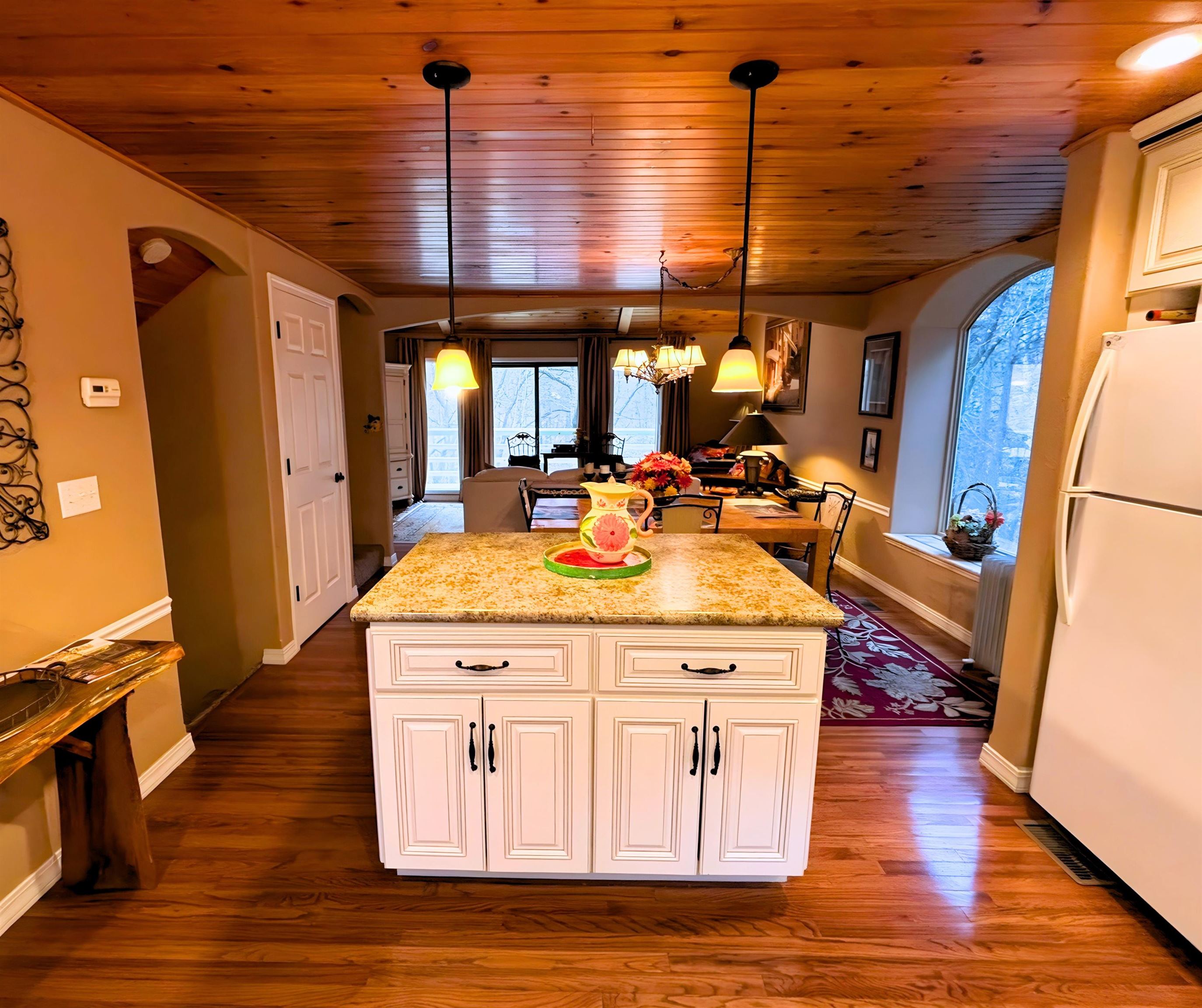 12 Eufaula  Cherokee Village, AR