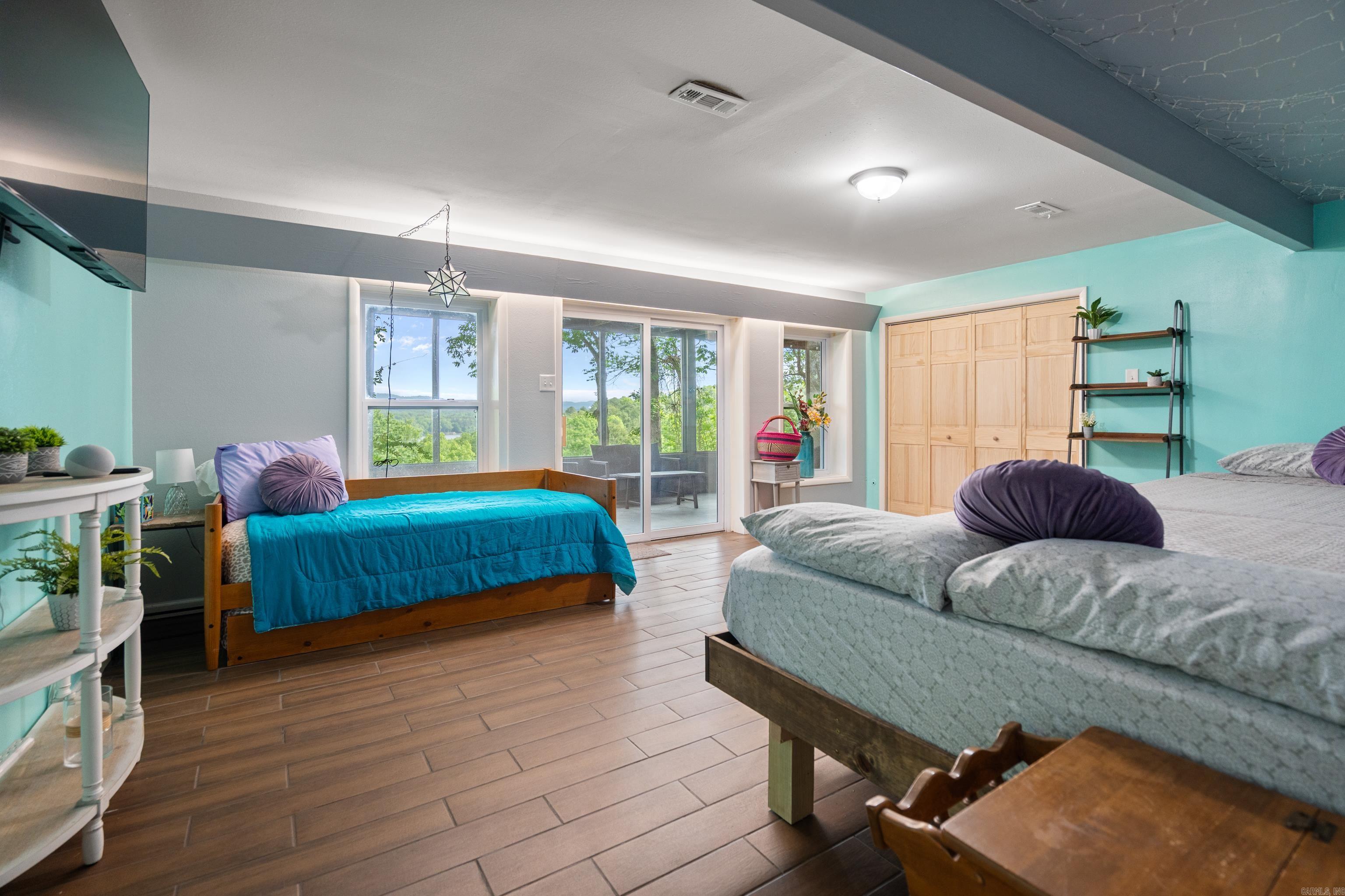 112 Honolulu  Hot Springs, AR