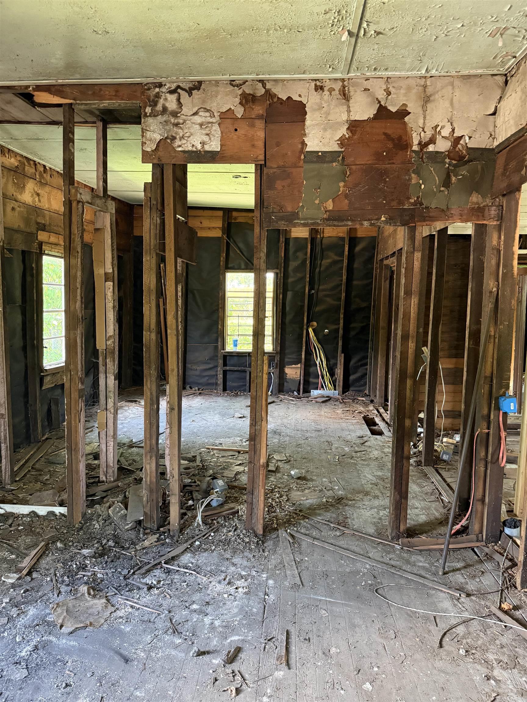 1220 Gum Street North Little Rock, AR 72114